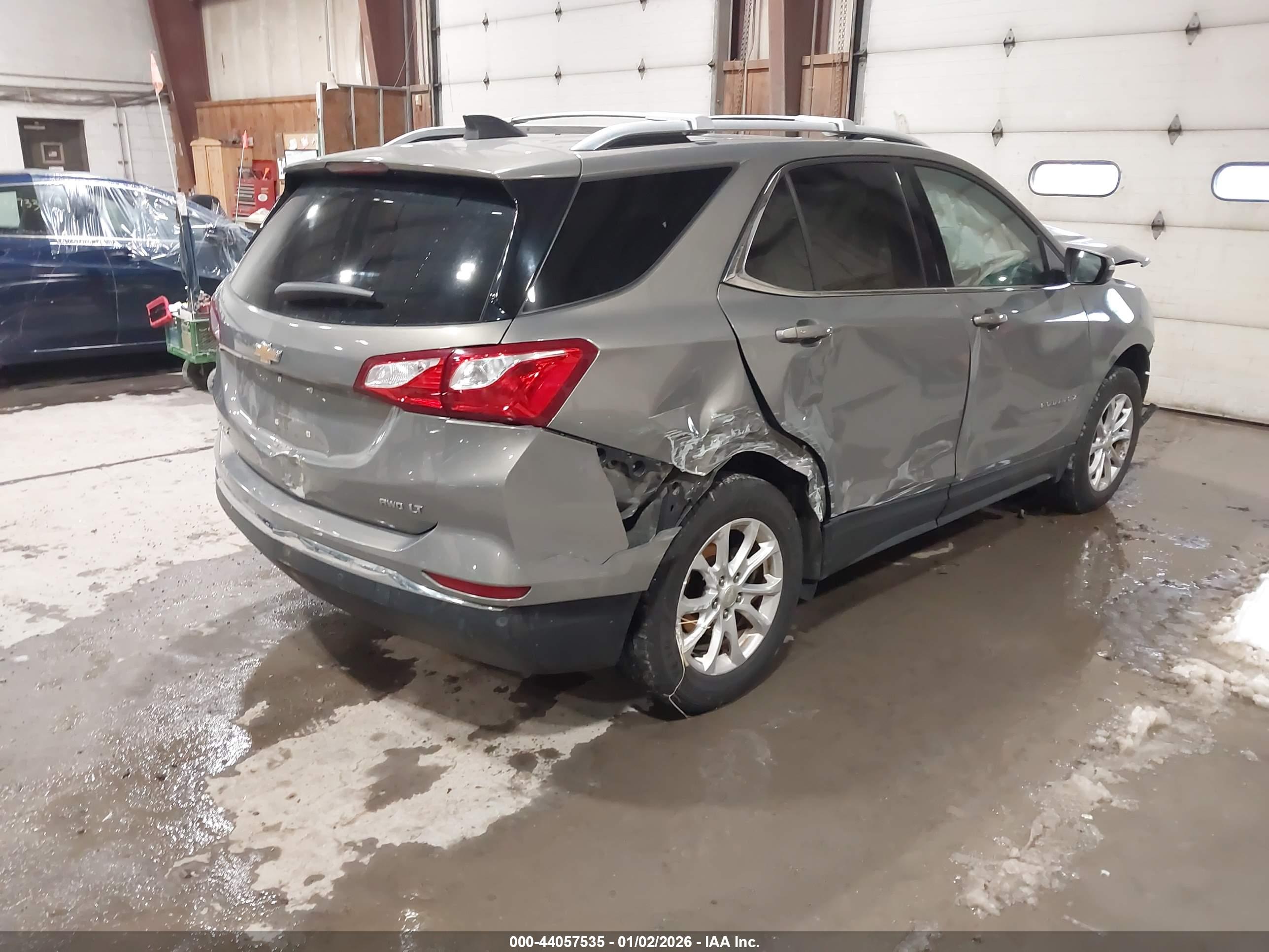 CHEVROLET EQUINOX image 4