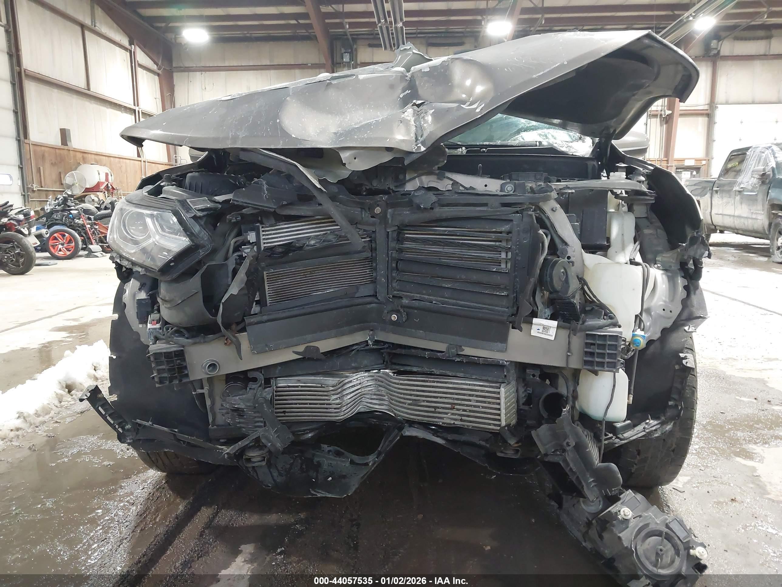 CHEVROLET EQUINOX image 6