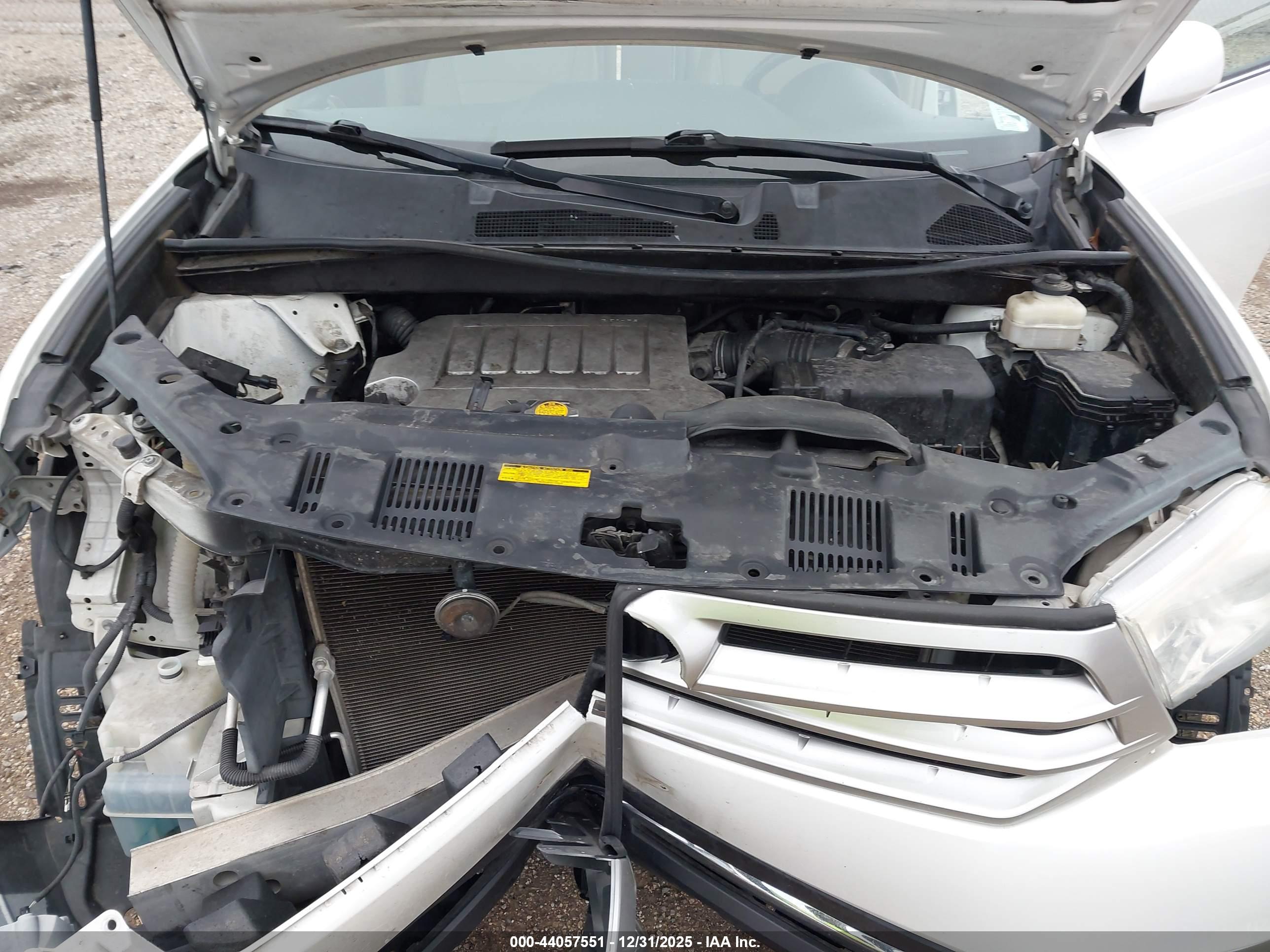 TOYOTA HIGHLANDER image 10