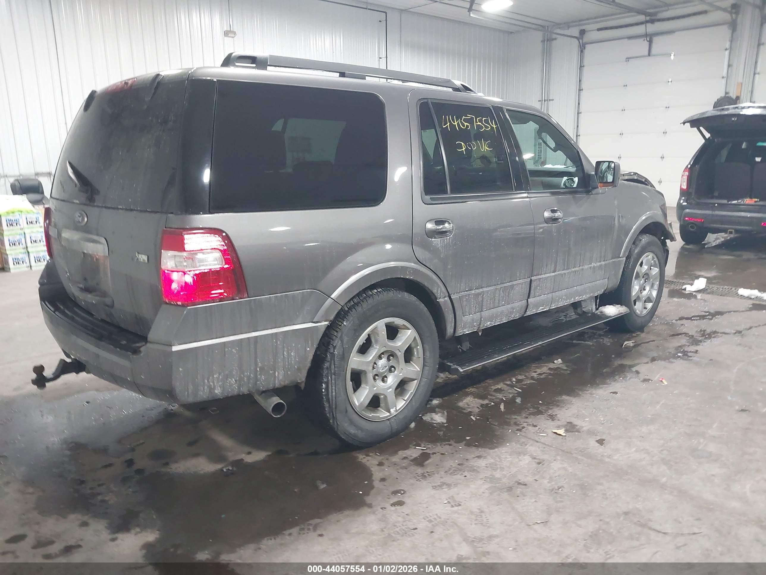 FORD EXPEDITION image 4