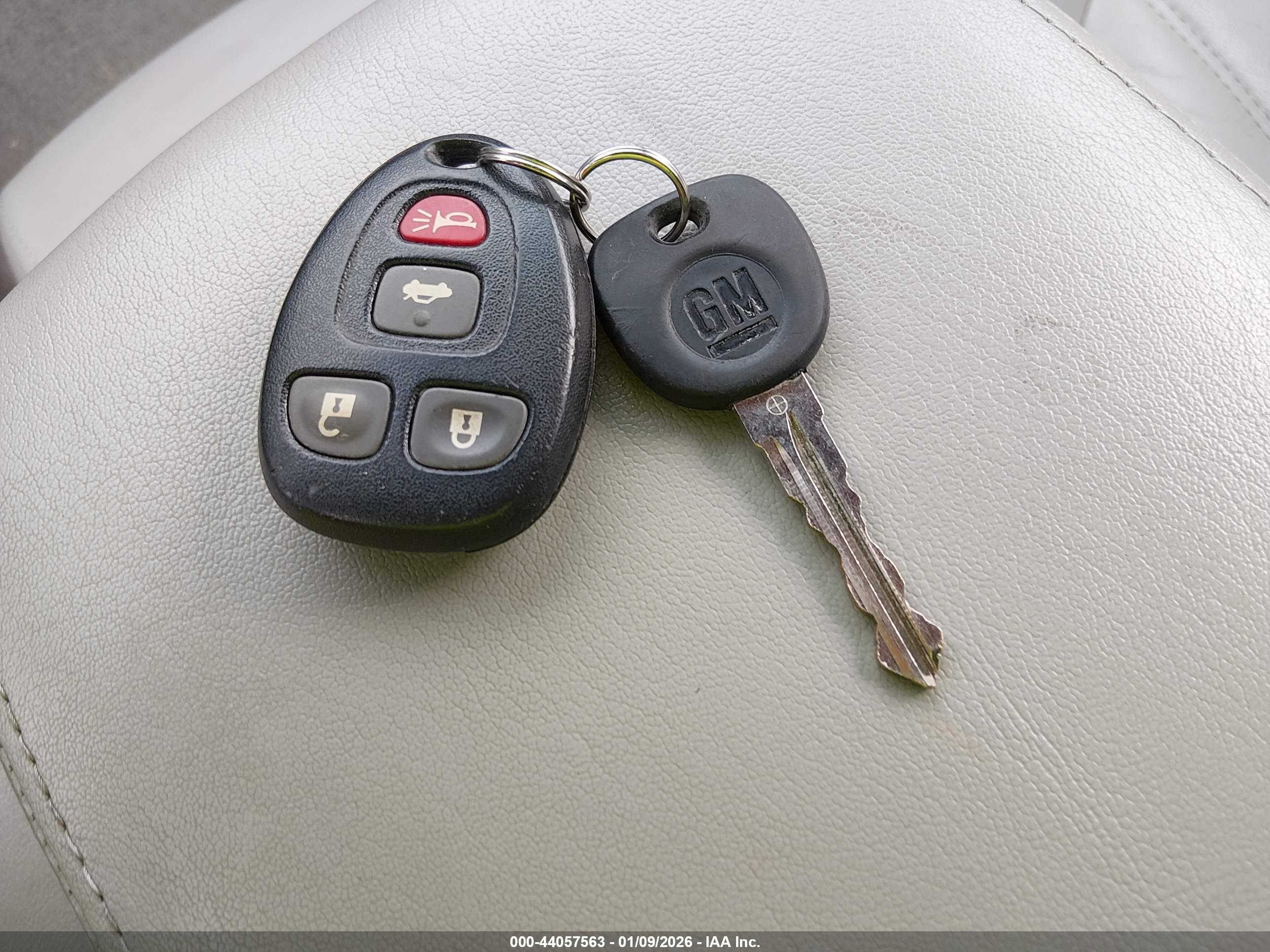 BUICK LUCERNE image 11