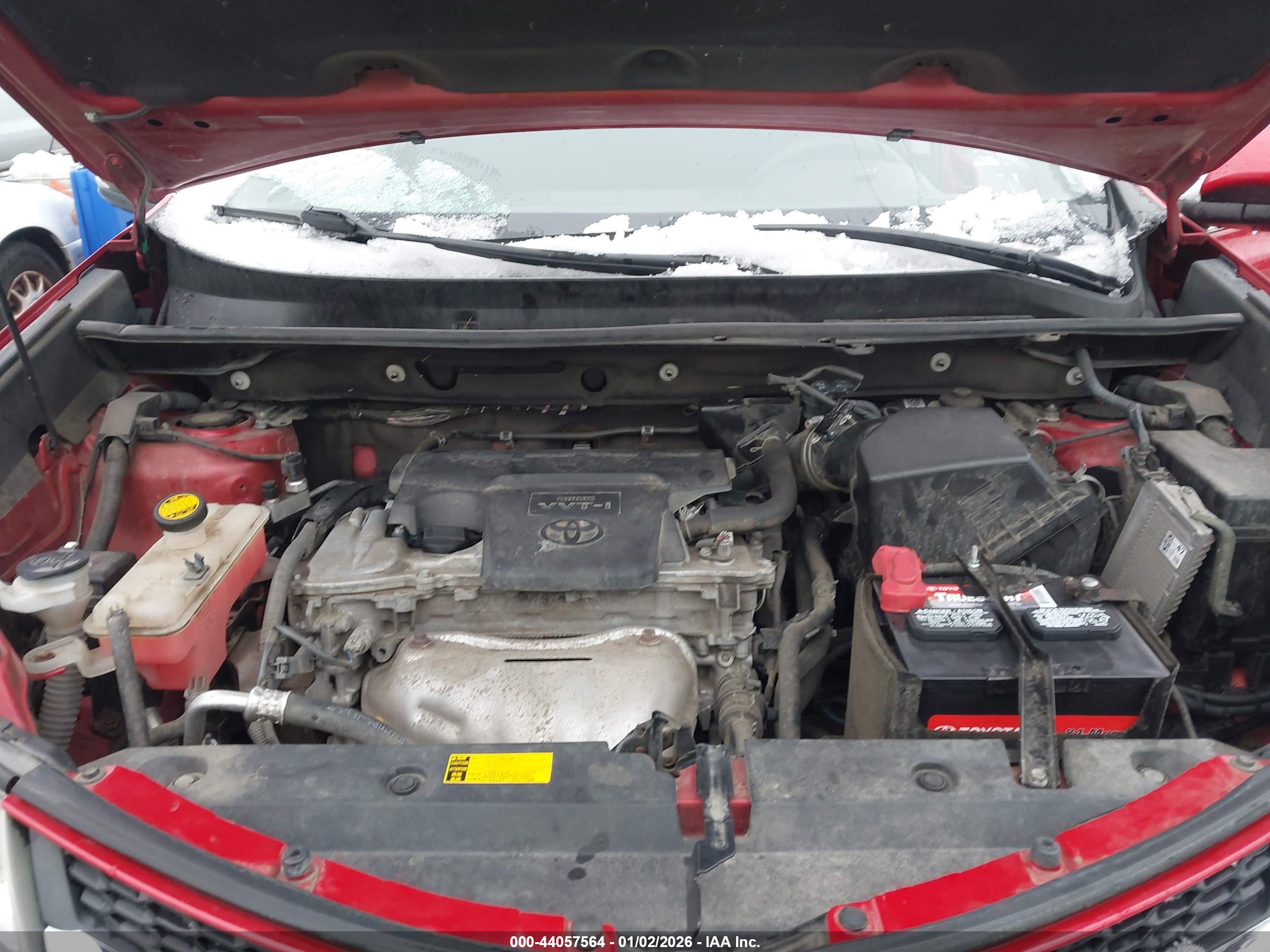 TOYOTA RAV4 image 10