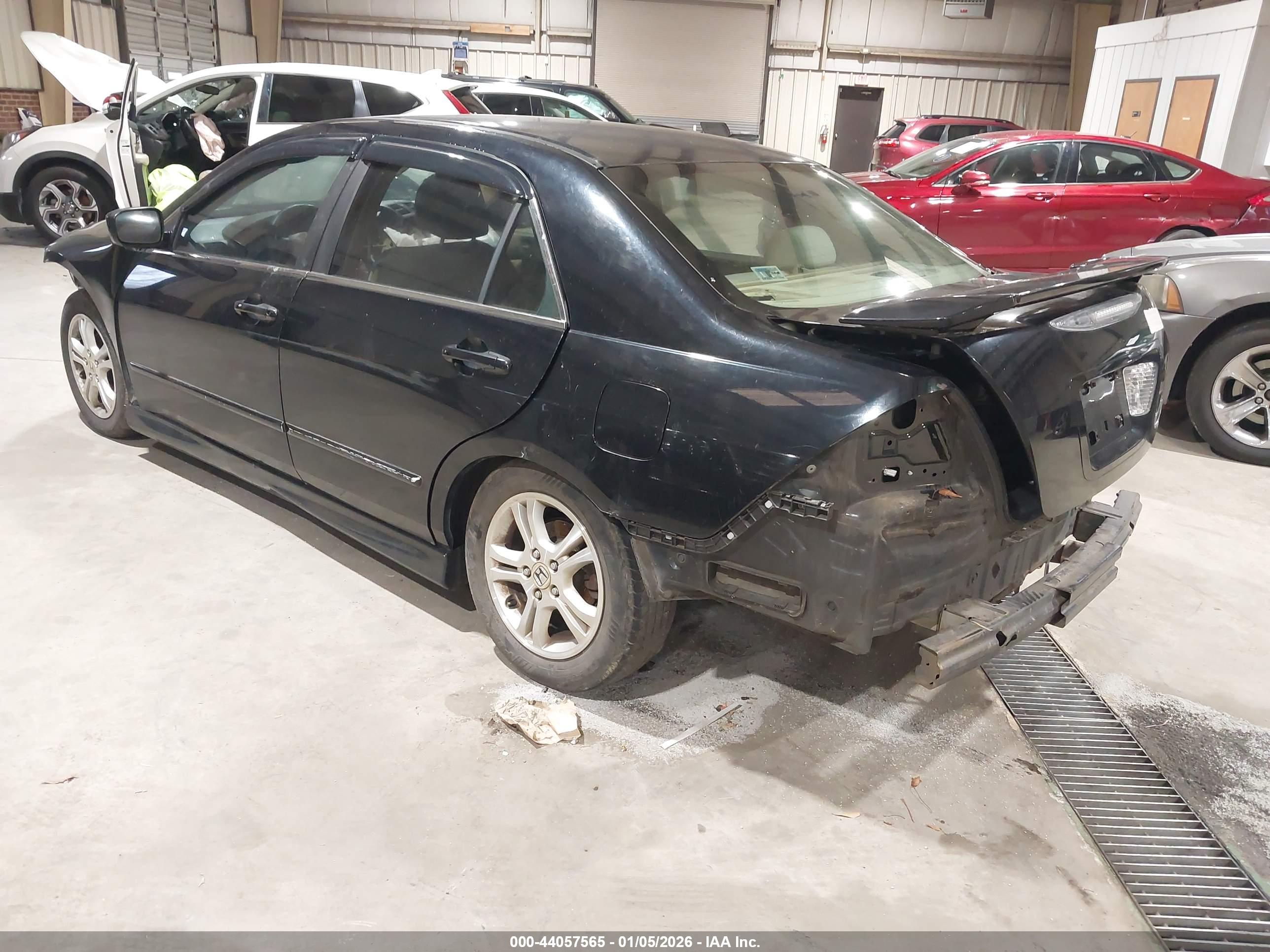 HONDA ACCORD image 3