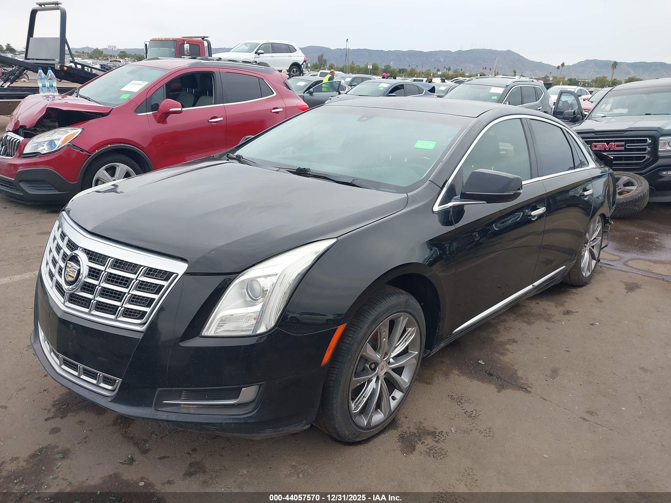 CADILLAC XTS image 2