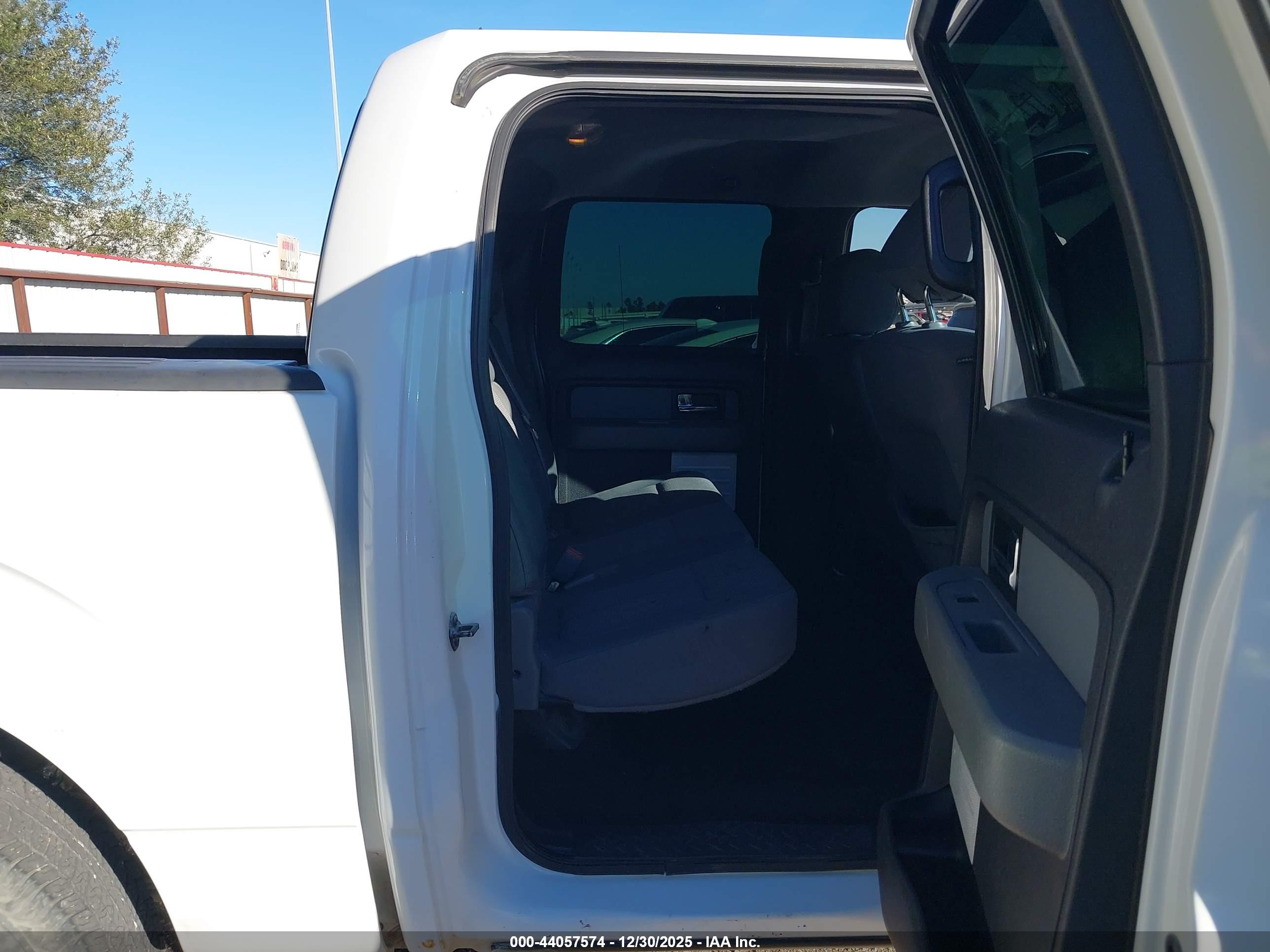 FORD F-150 image 8