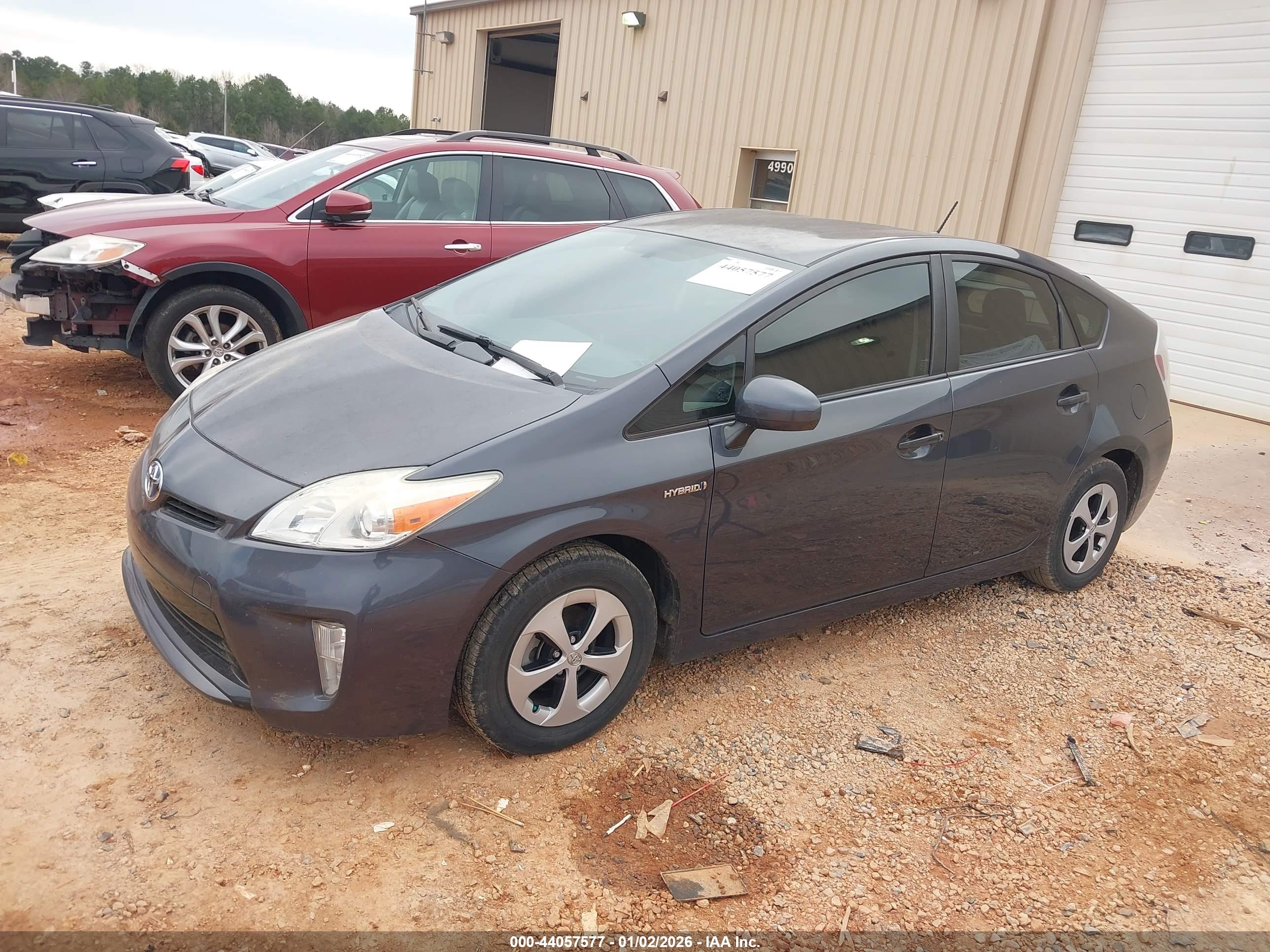 TOYOTA PRIUS image 2