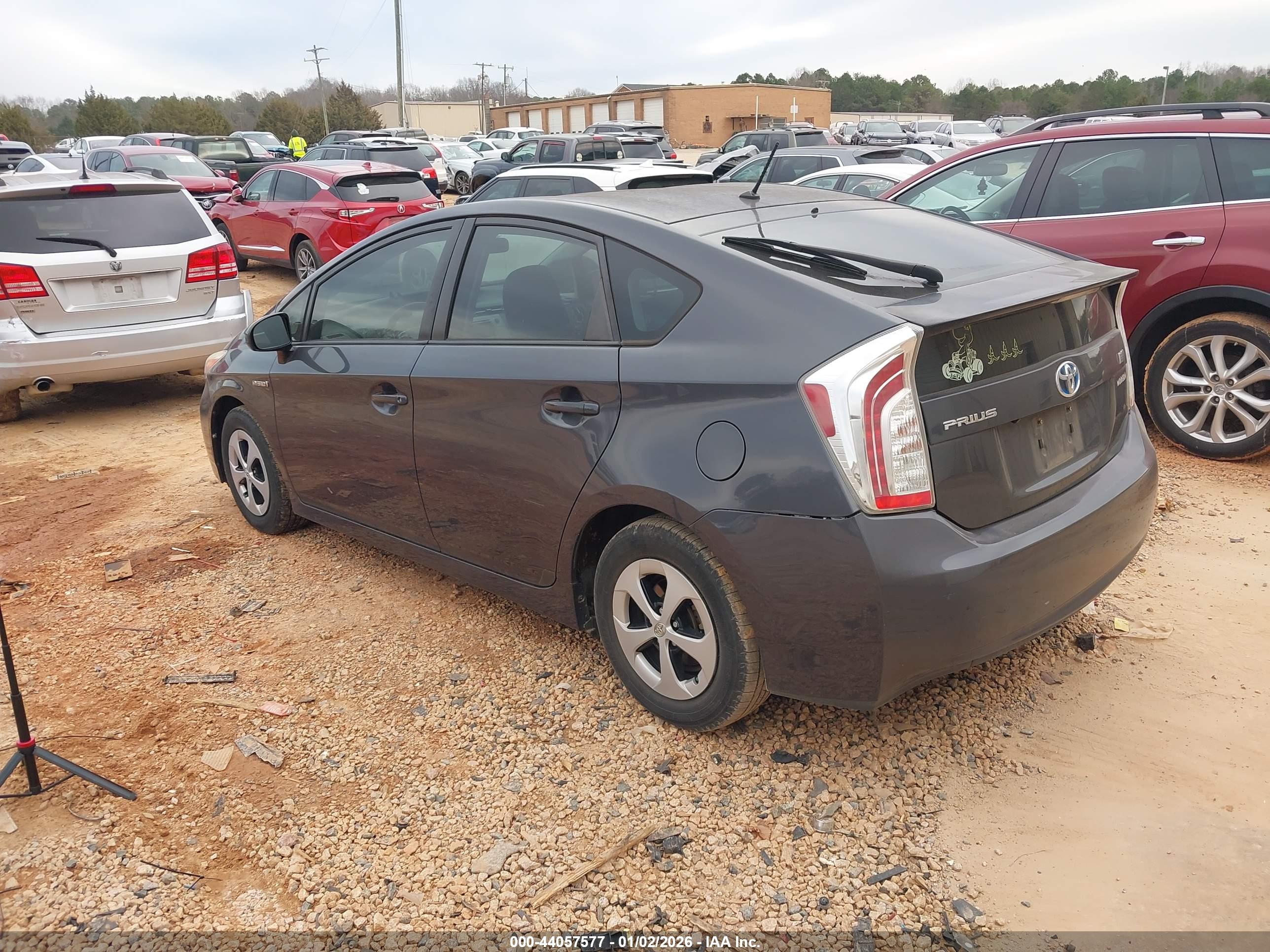 TOYOTA PRIUS image 3