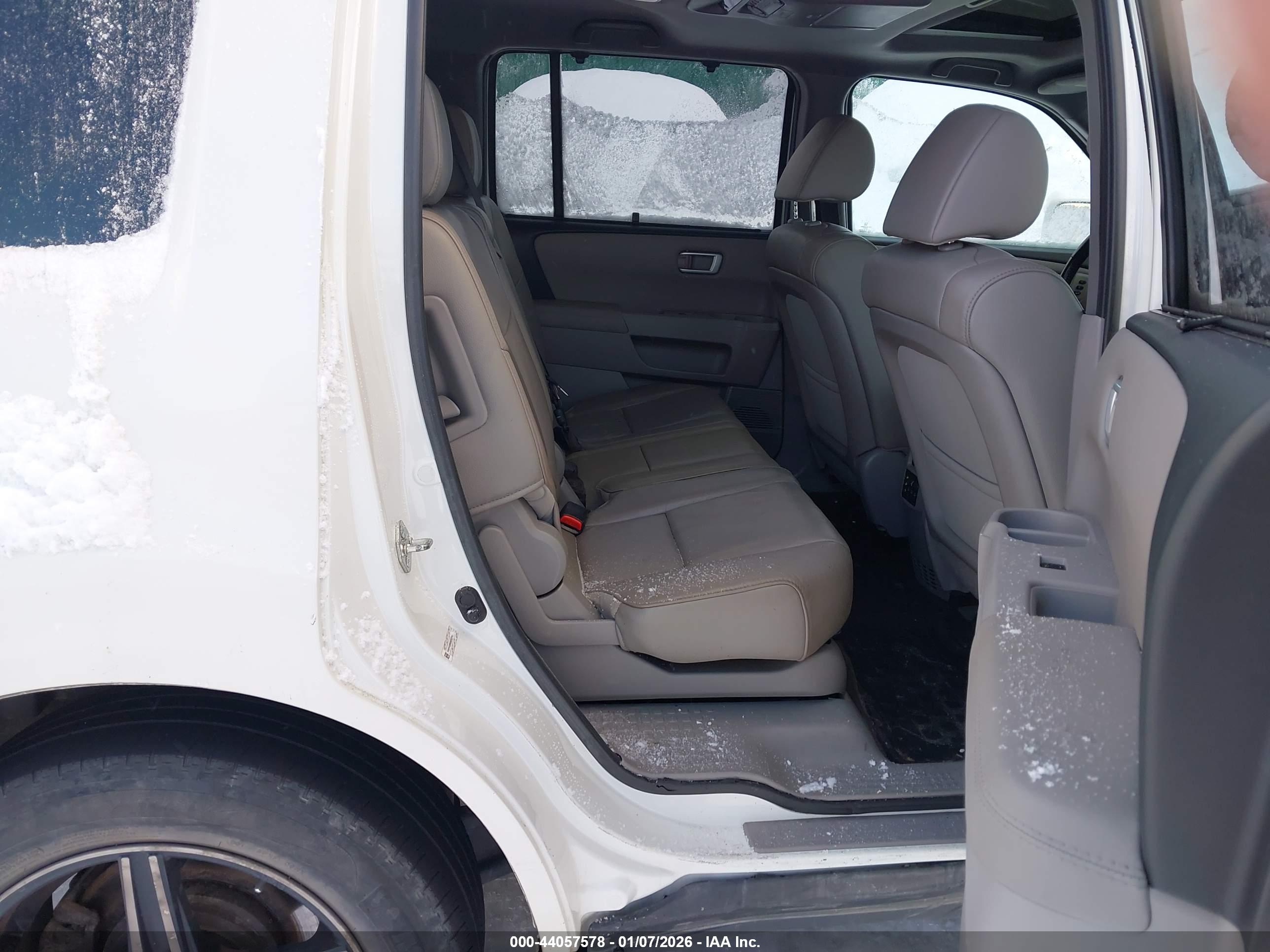 HONDA PILOT image 8