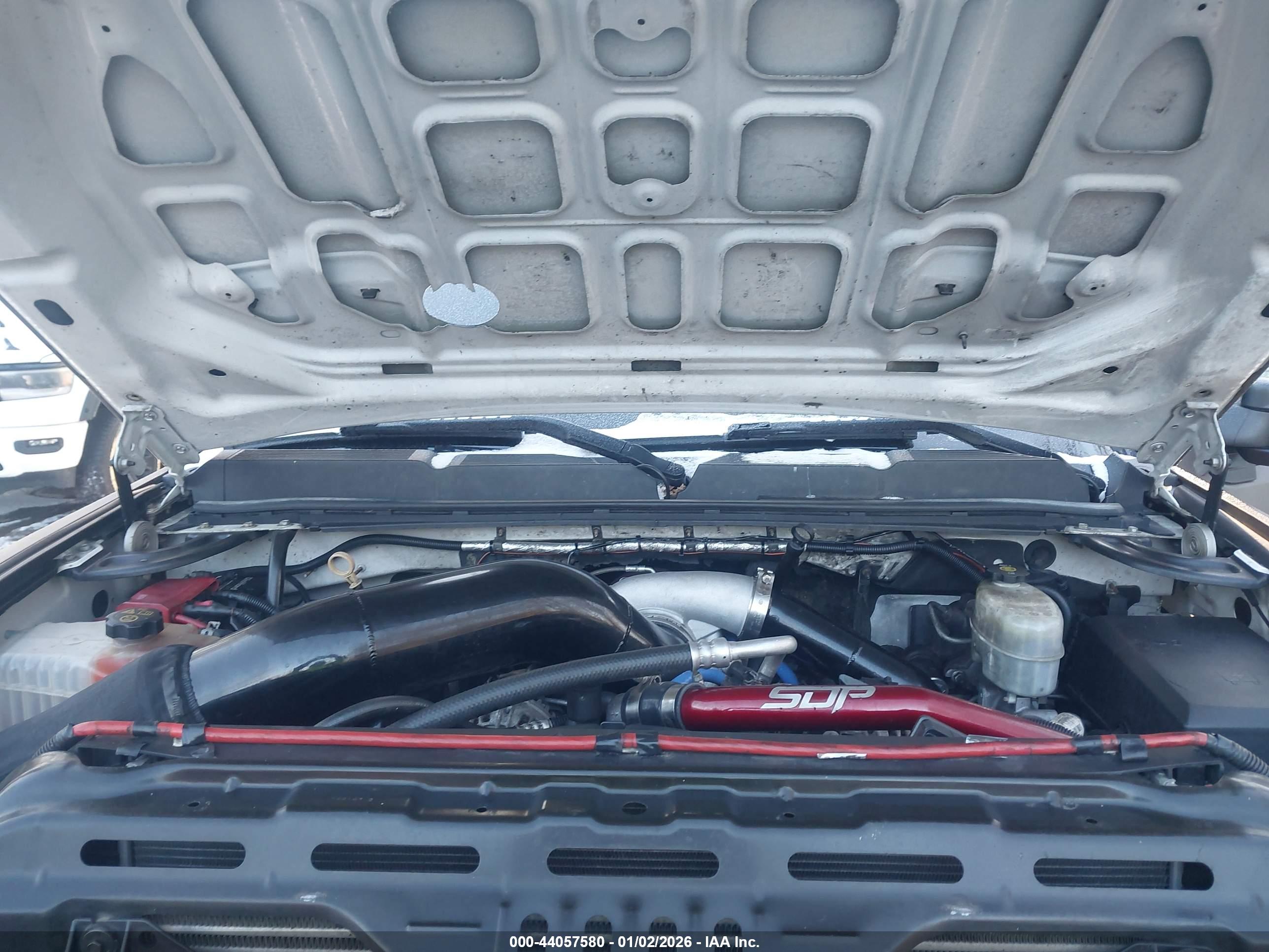 CHEVROLET SILVERADO image 10