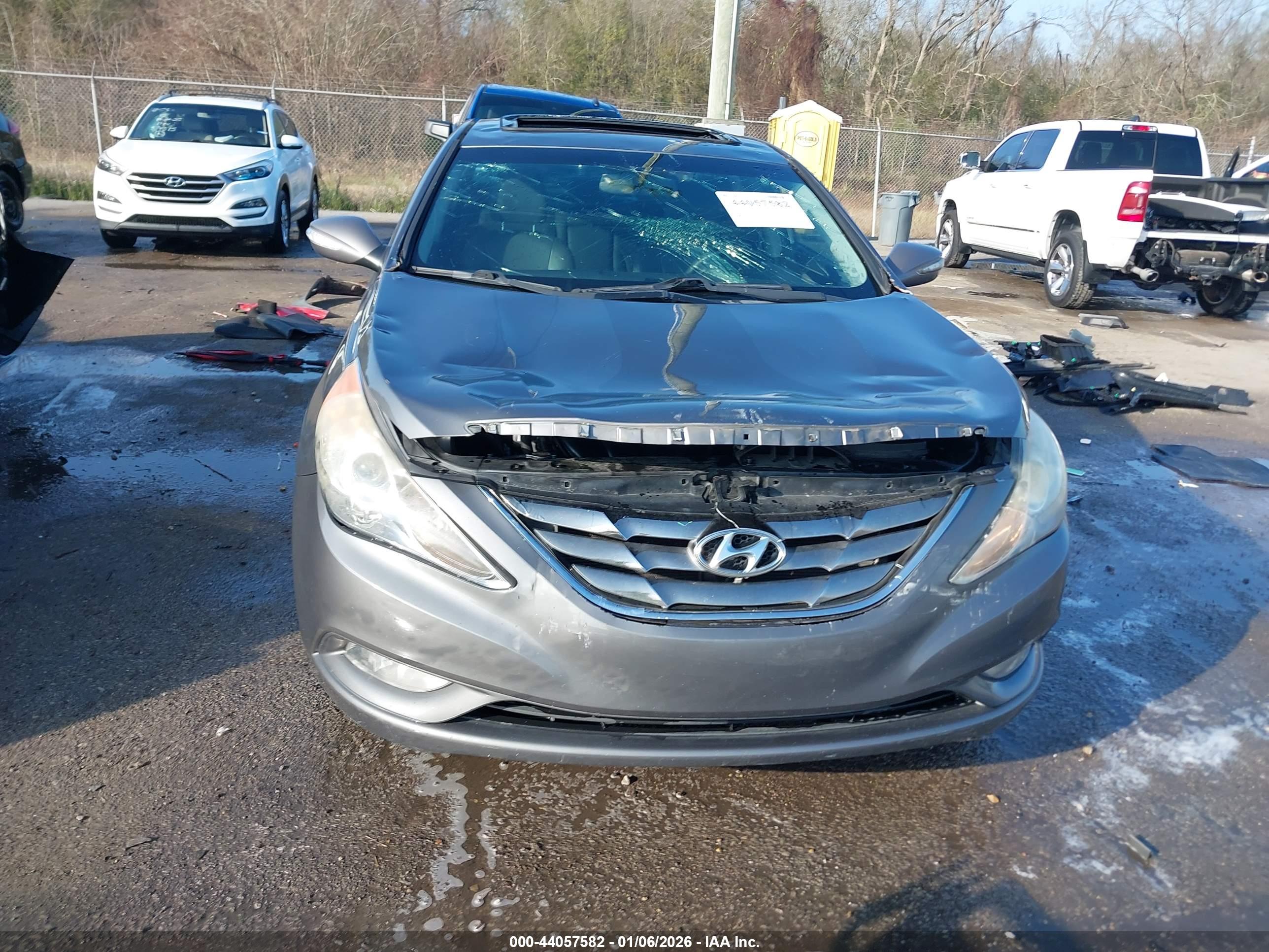 HYUNDAI SONATA image 6