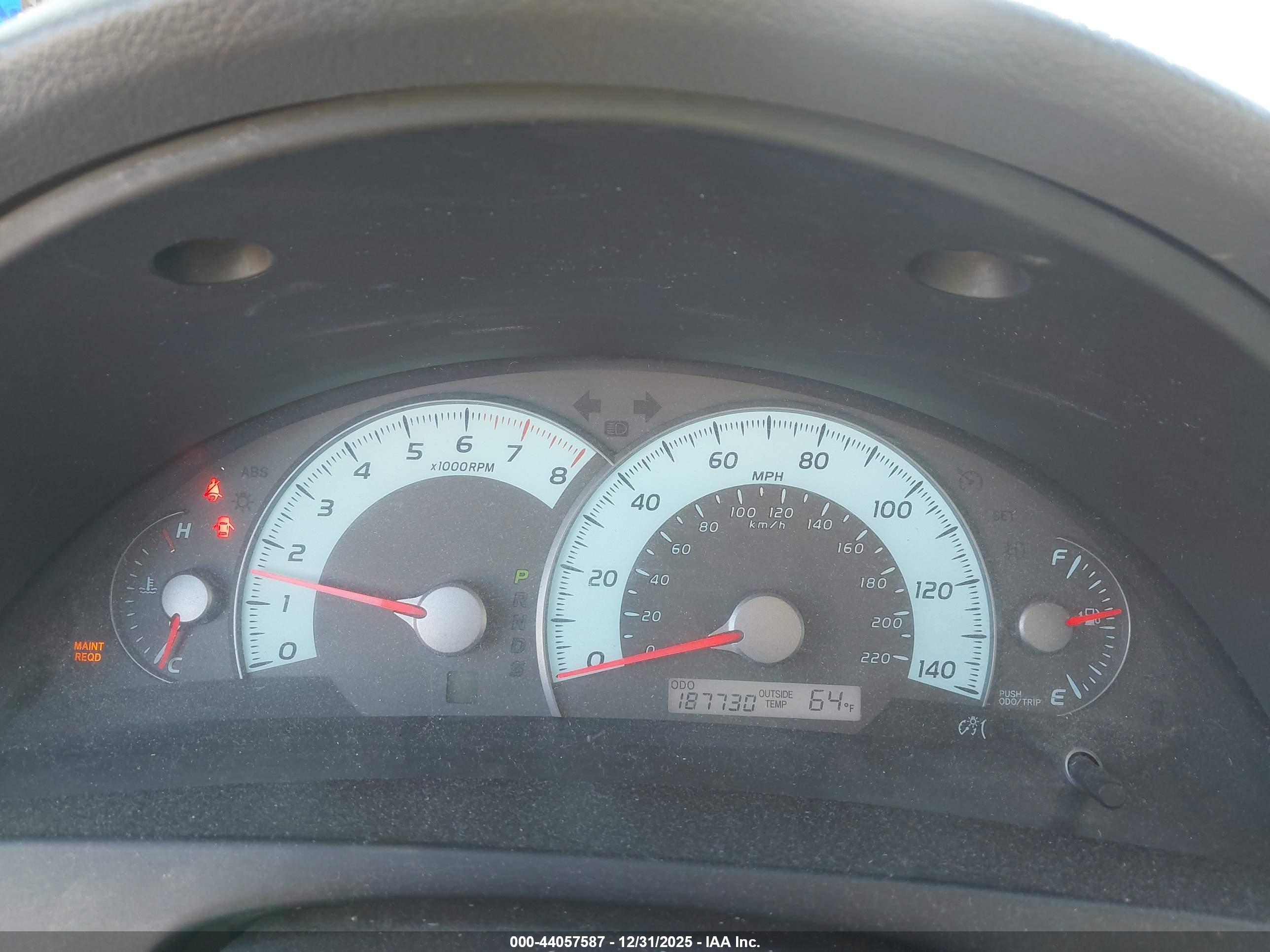 TOYOTA CAMRY image 7