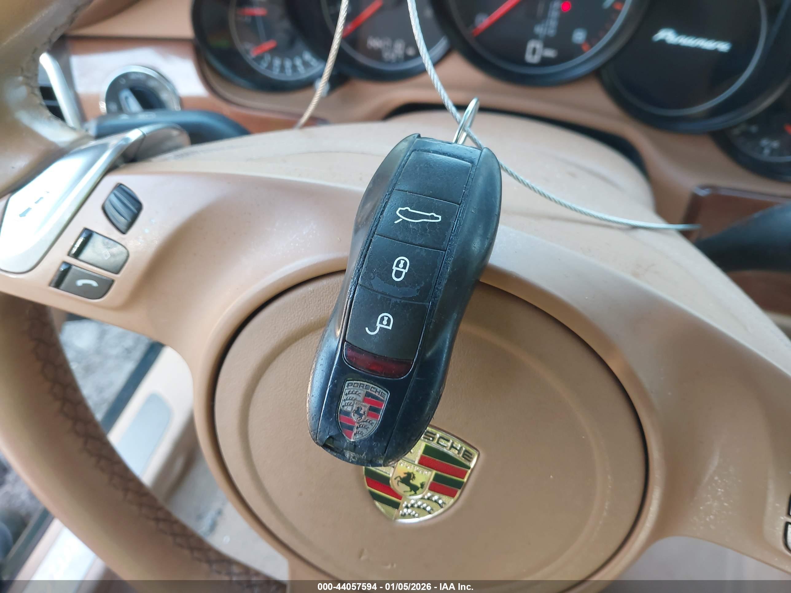 PORSCHE PANAMERA image 11