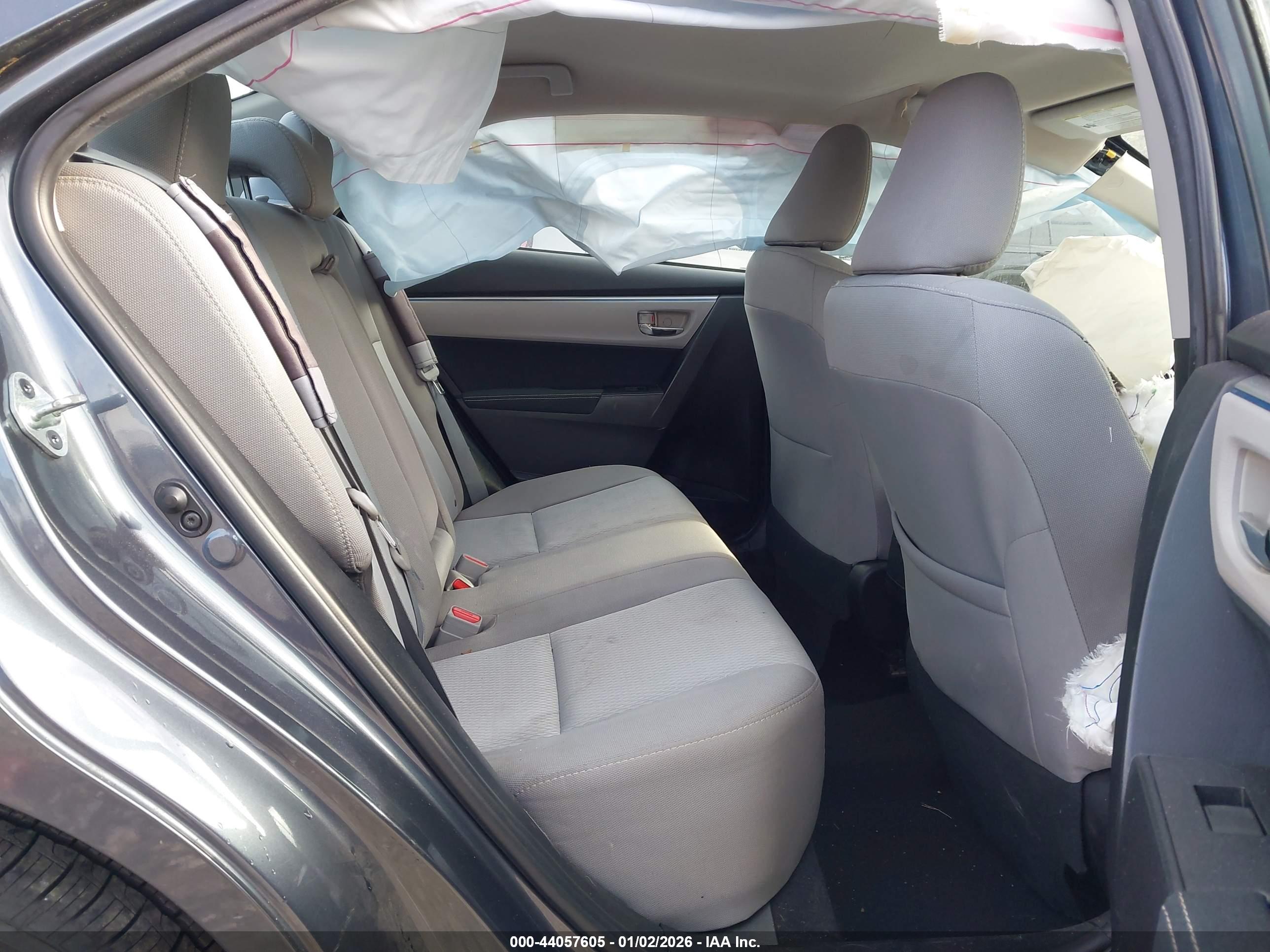 TOYOTA COROLLA image 8