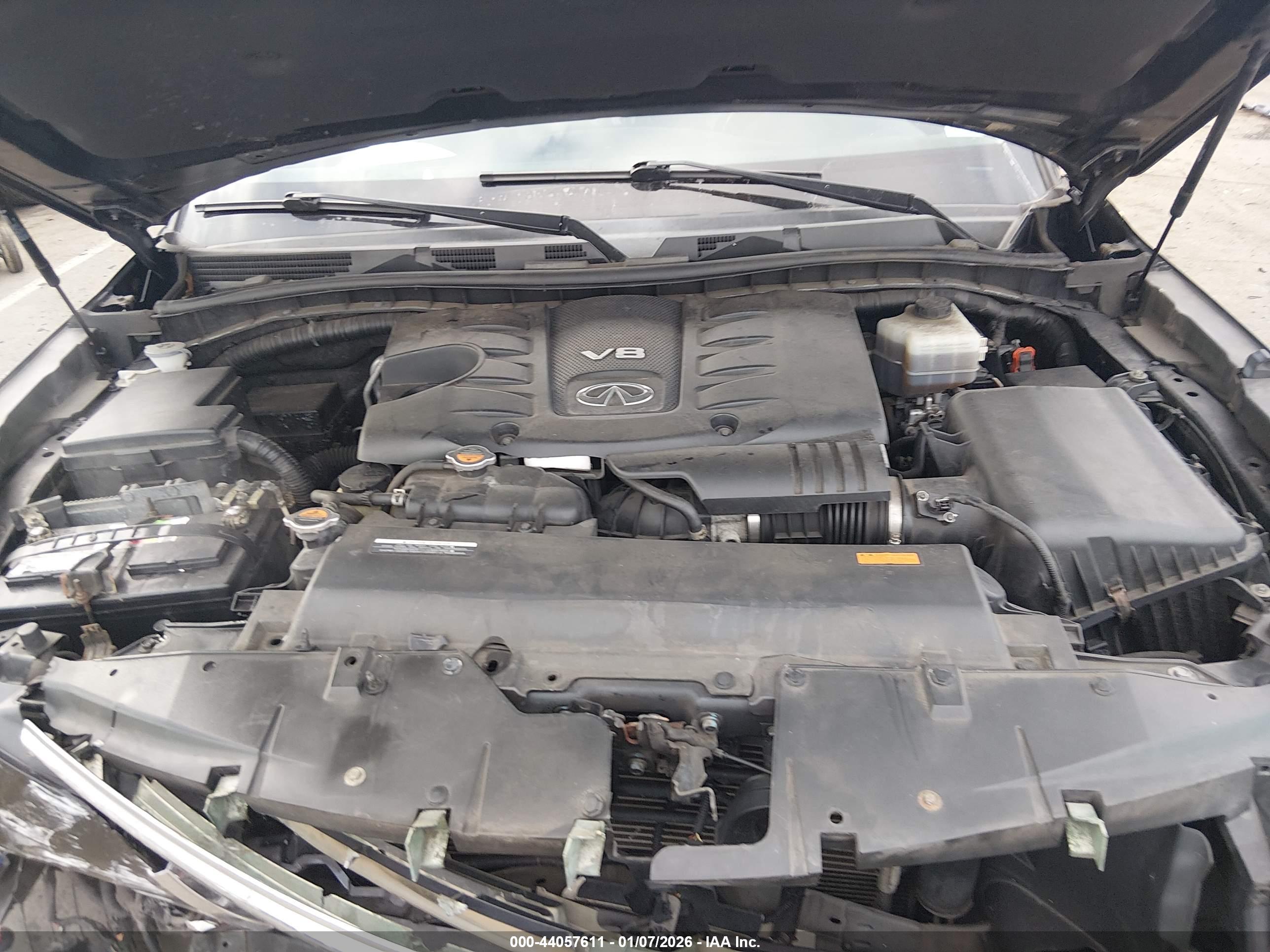INFINITI QX56 image 10