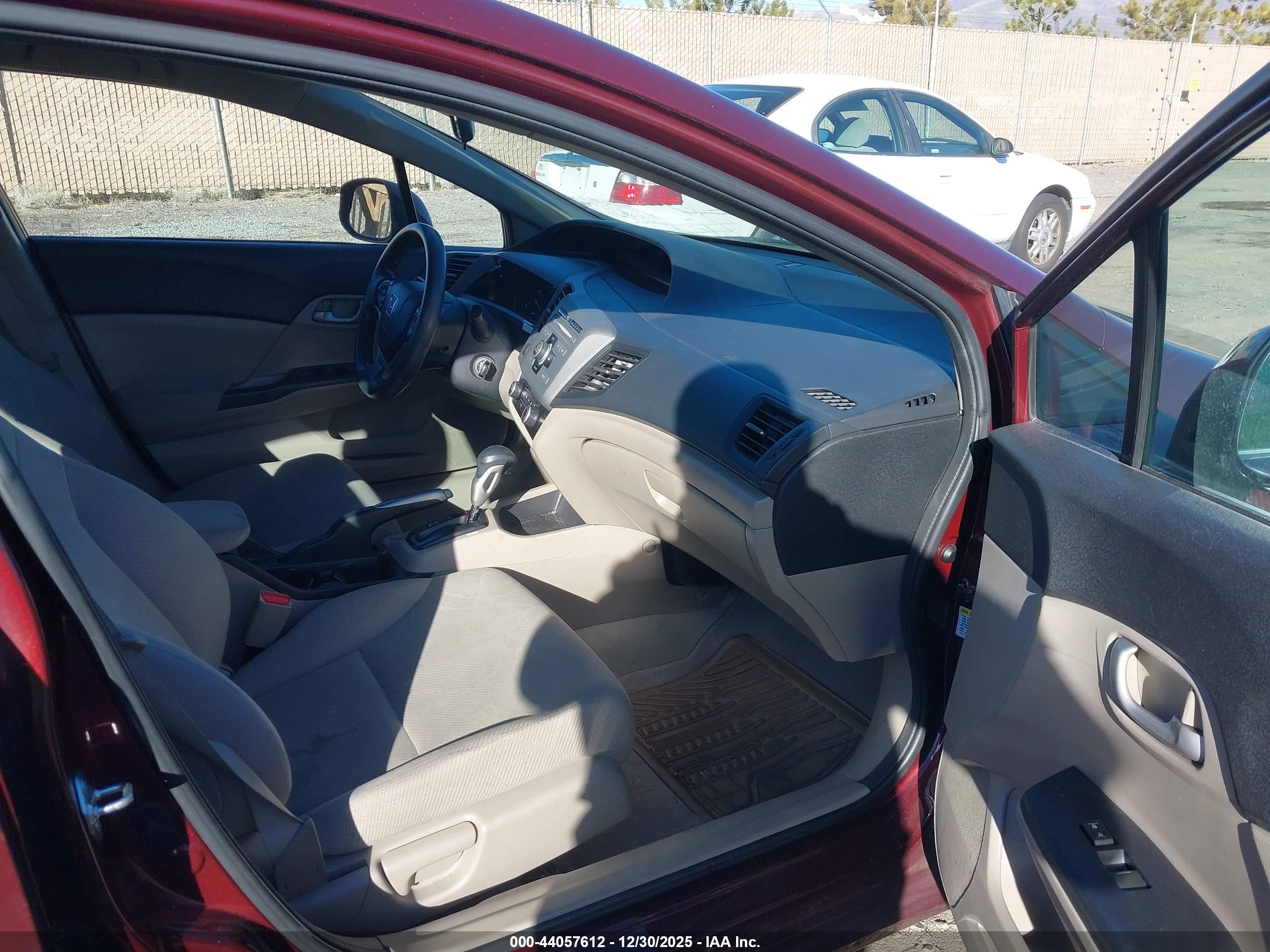 HONDA CIVIC image 5