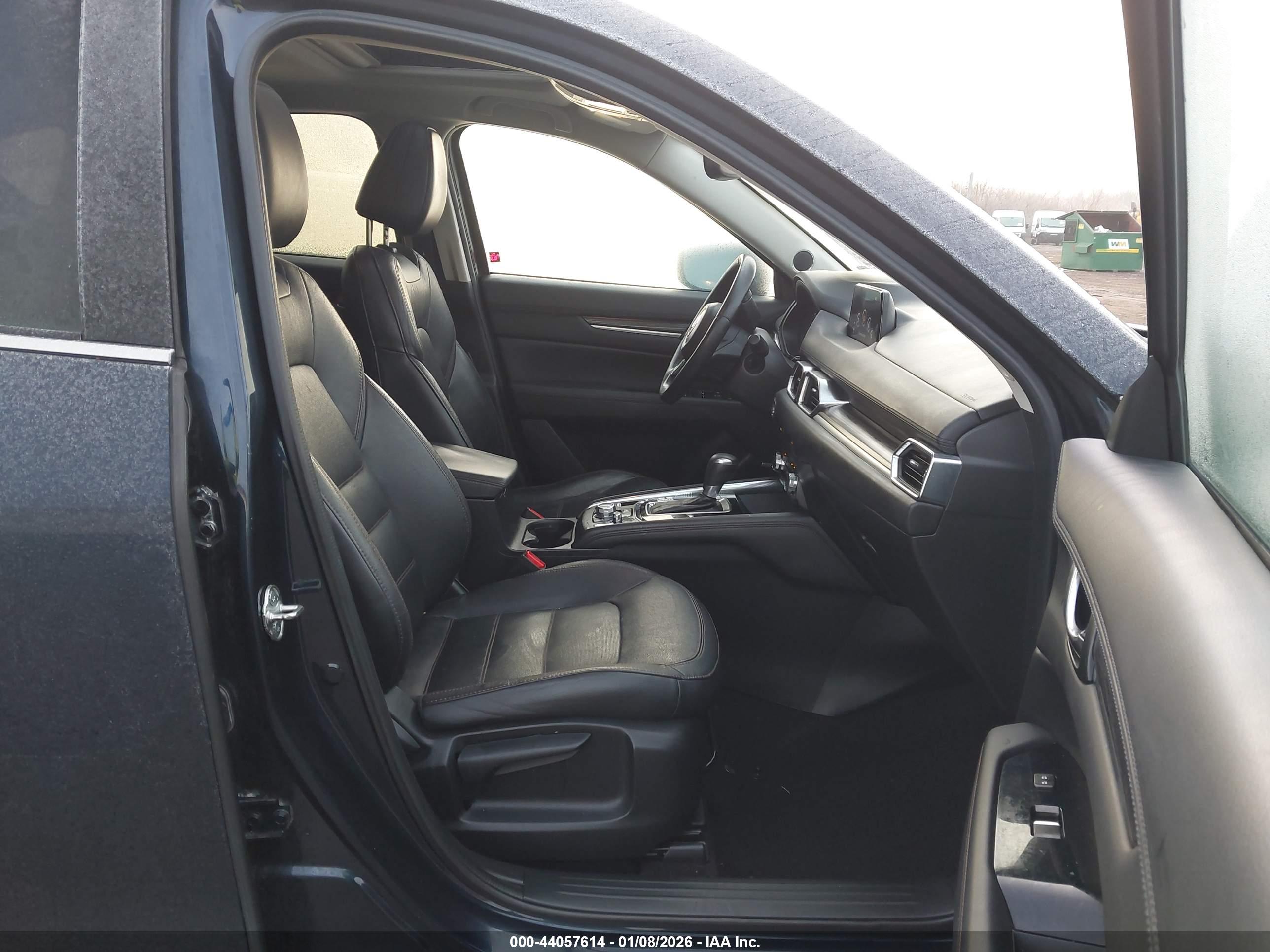 MAZDA CX-5 image 5