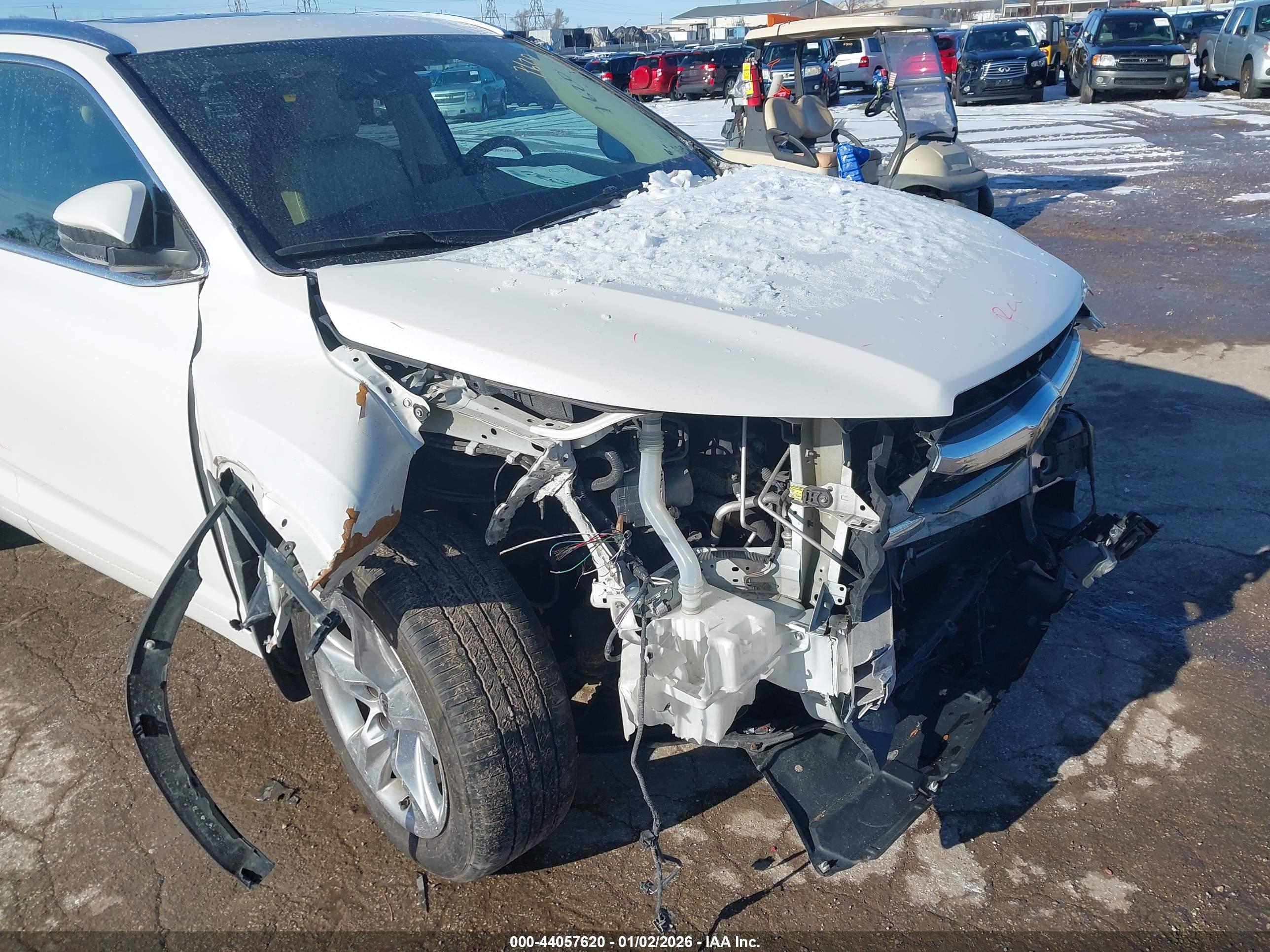 TOYOTA HIGHLANDER image 6
