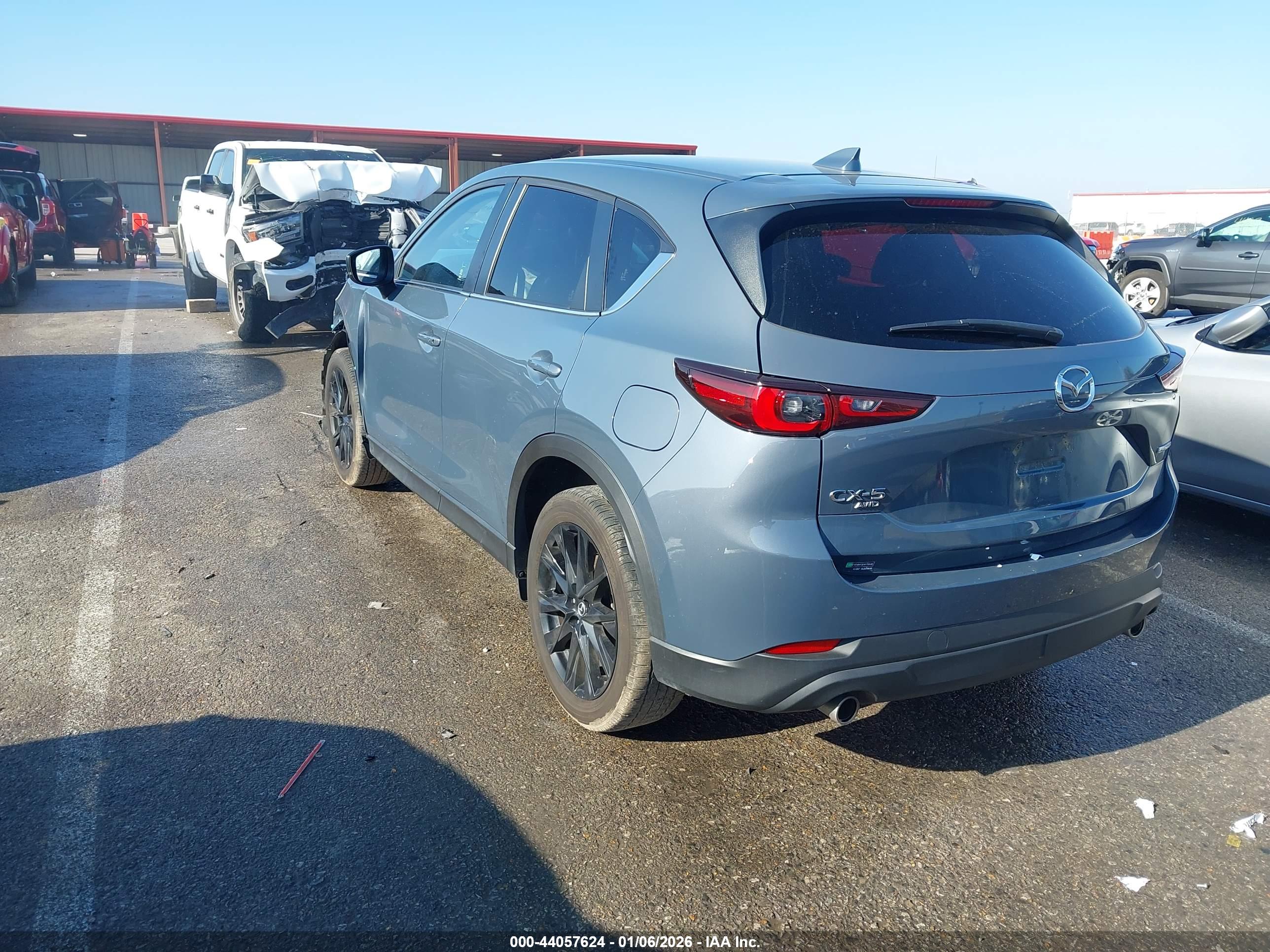 MAZDA CX-5 image 3