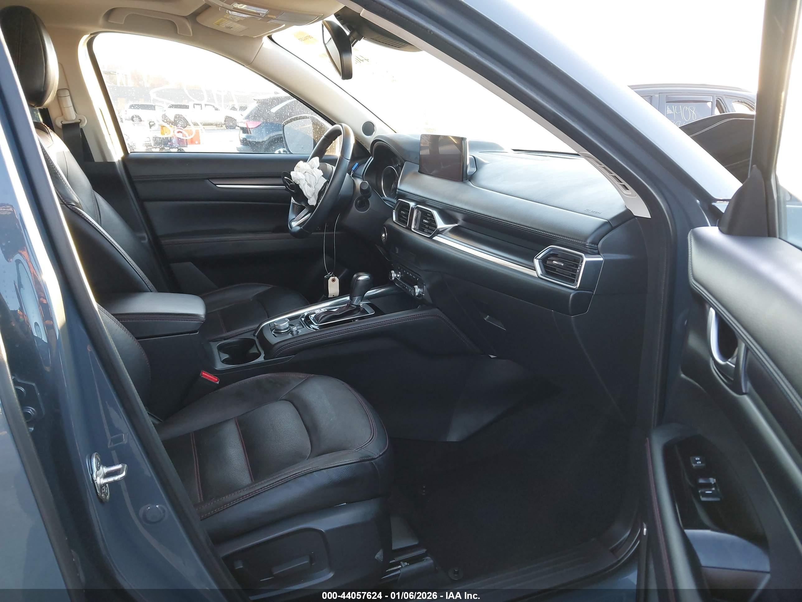 MAZDA CX-5 image 5
