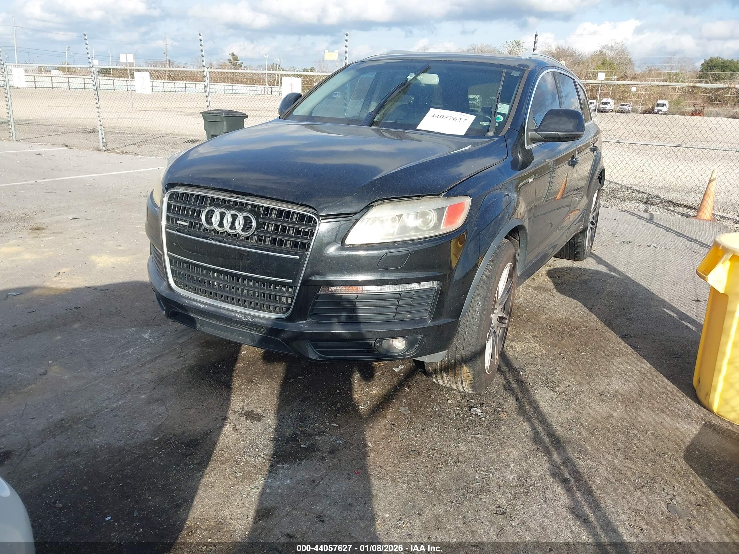 AUDI Q7 image 2