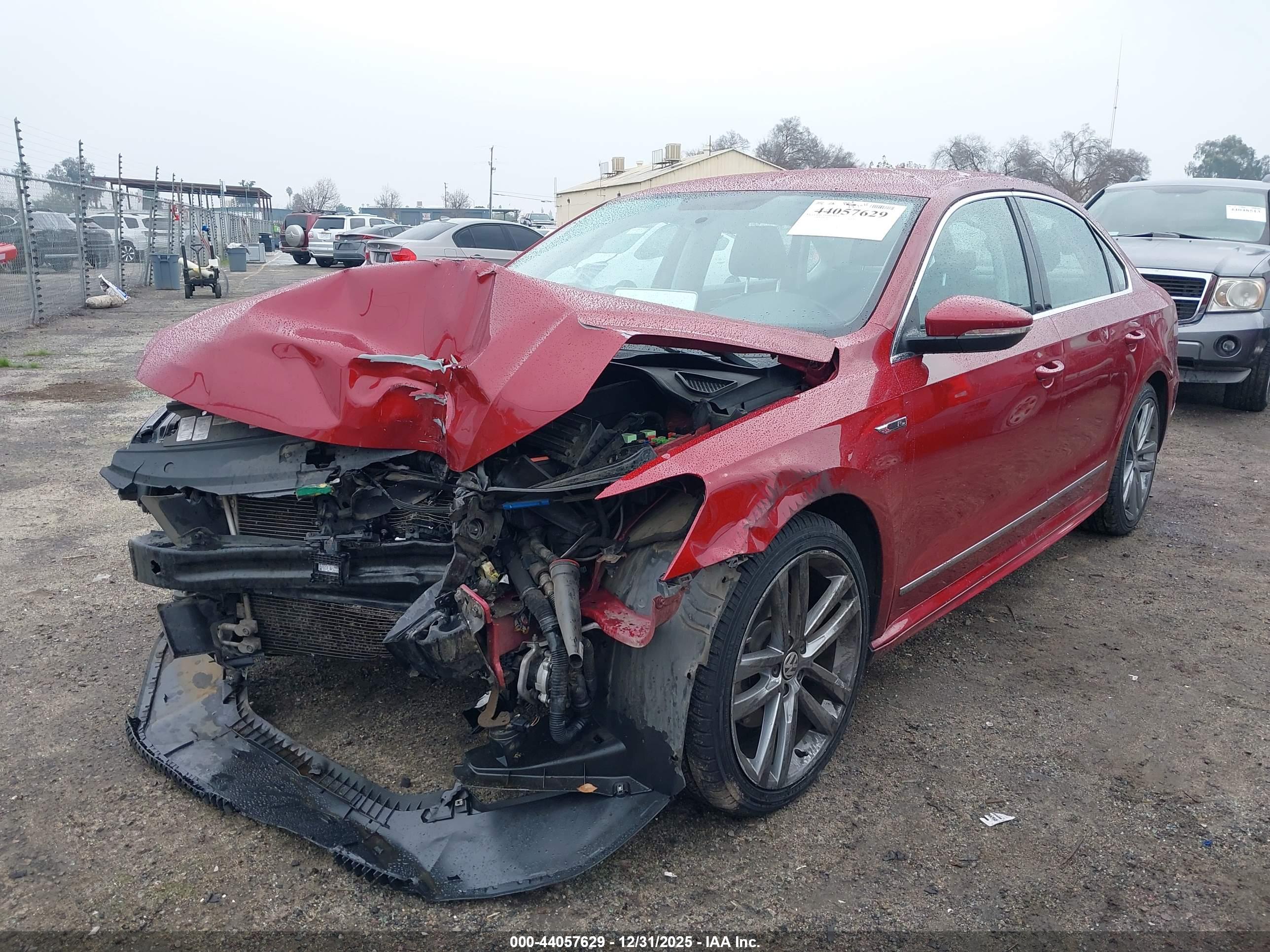 VOLKSWAGEN PASSAT image 2