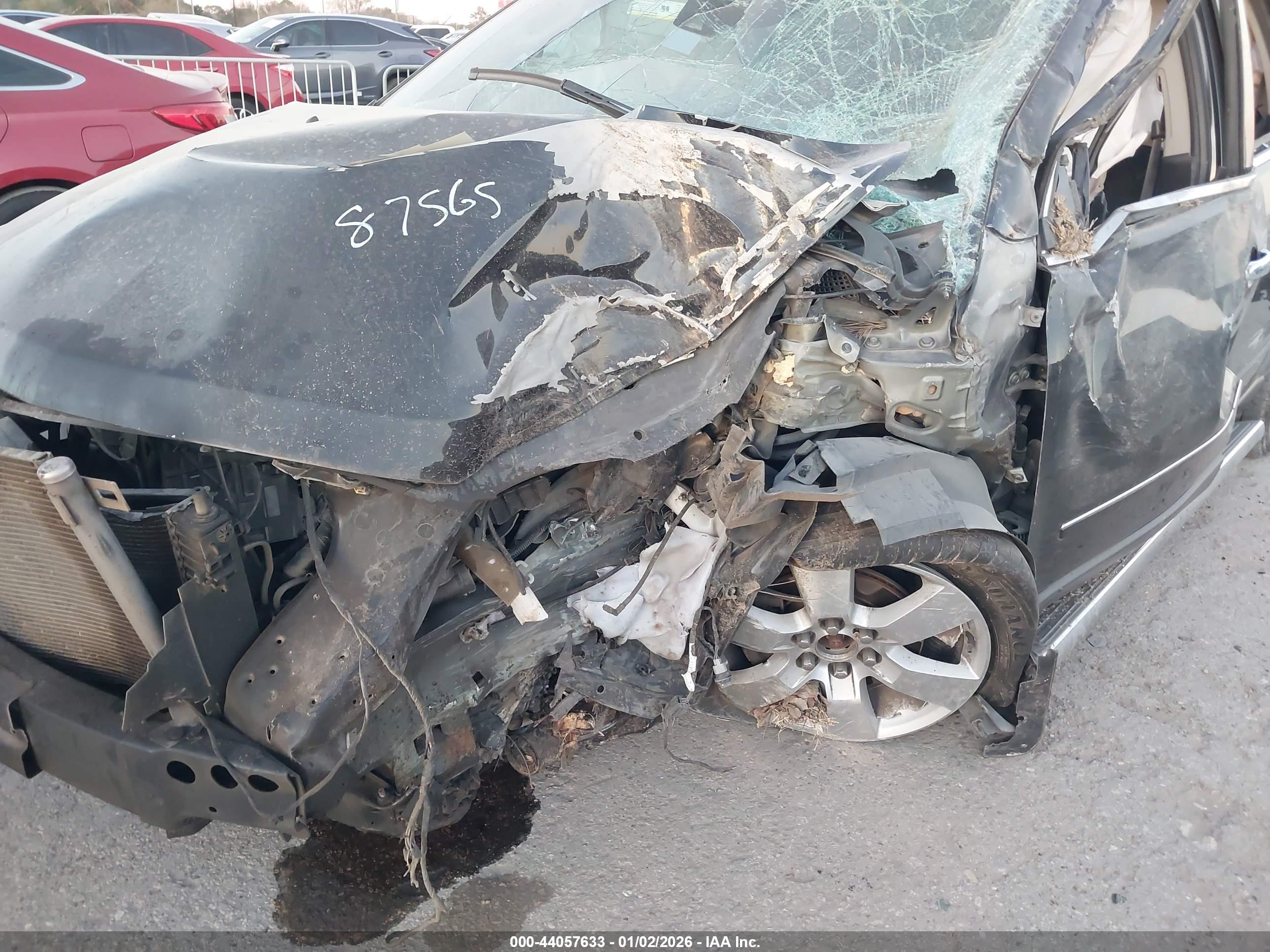 CHEVROLET TRAVERSE image 6
