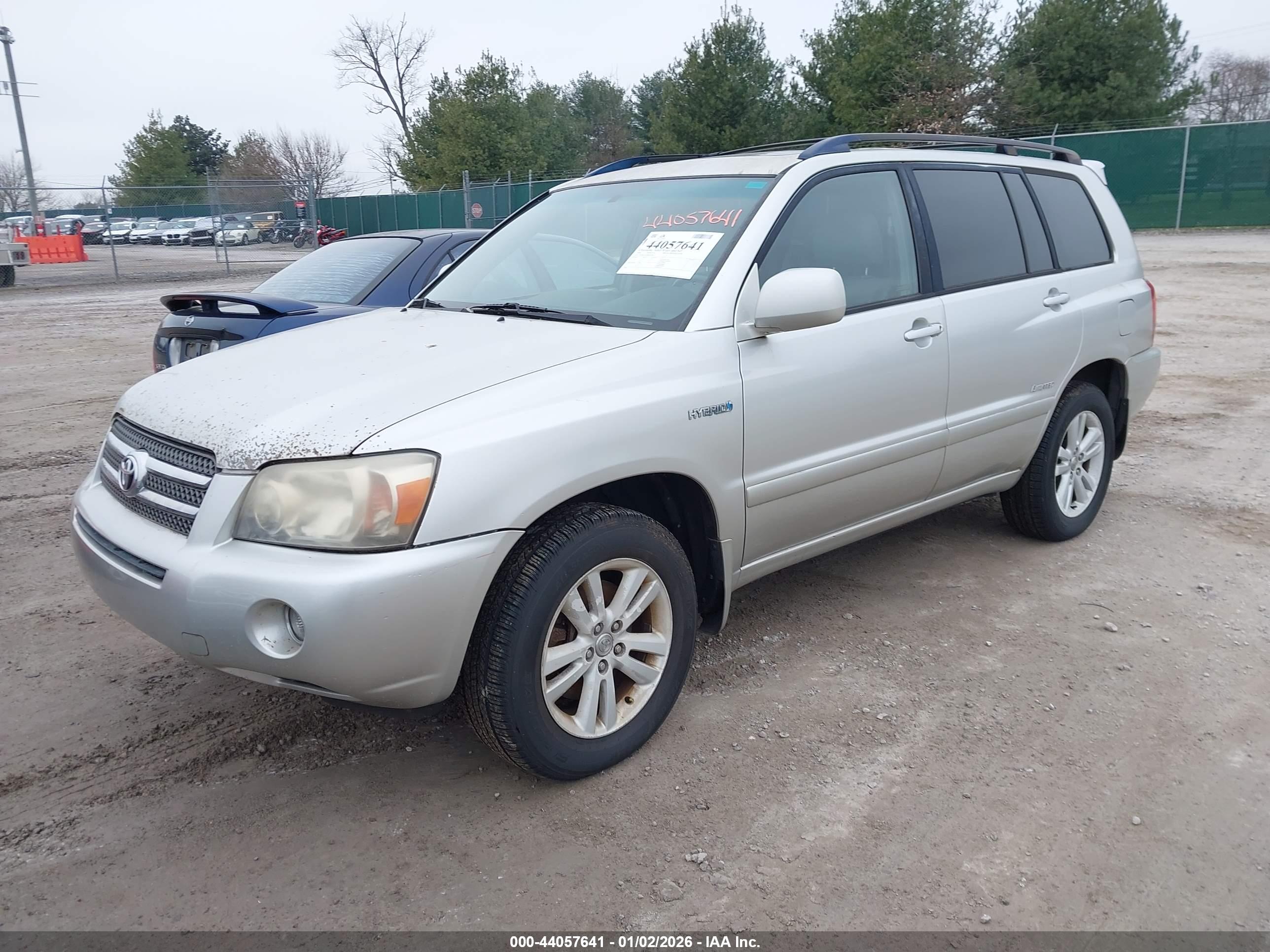 TOYOTA HIGHLANDER image 2