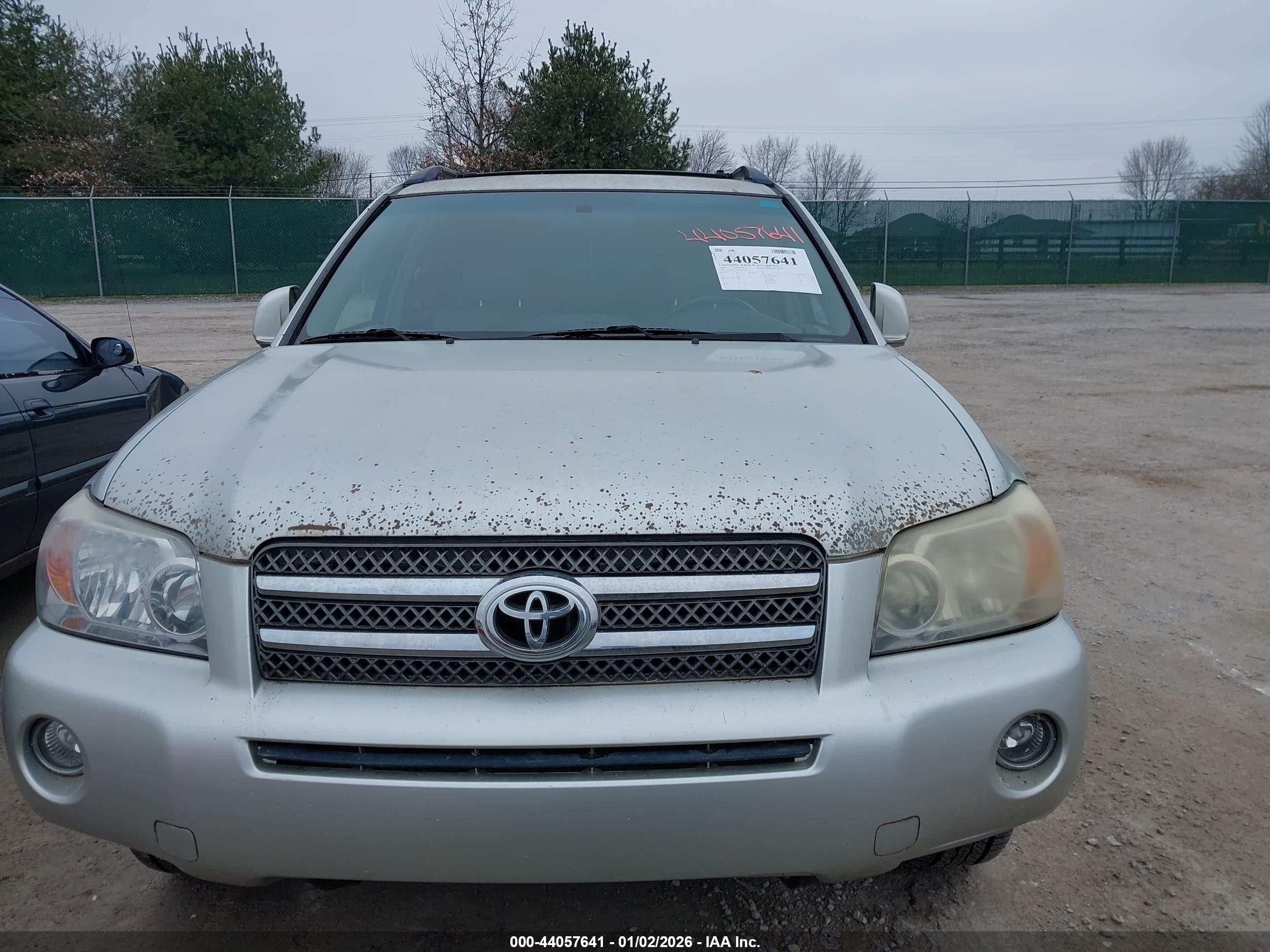 TOYOTA HIGHLANDER image 6