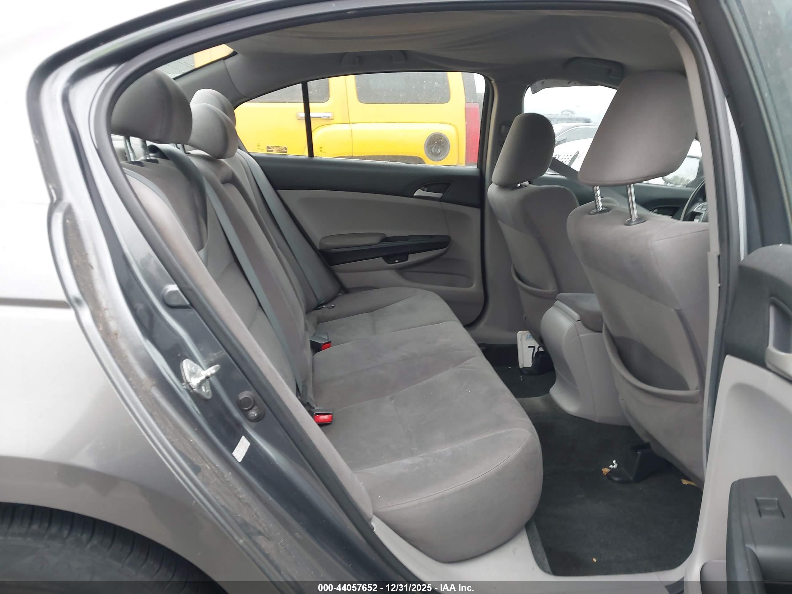 HONDA ACCORD image 8