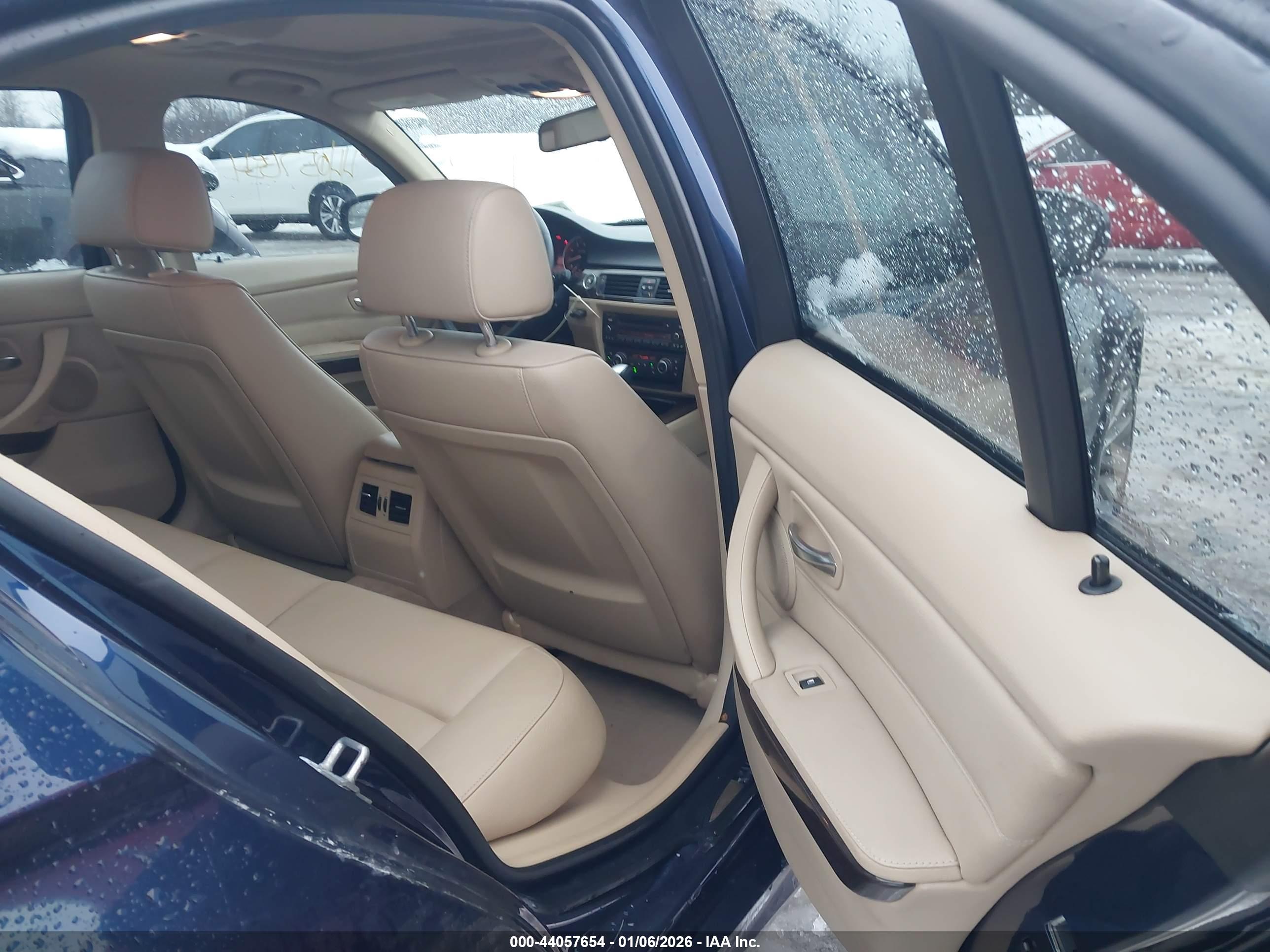 BMW 328I image 8