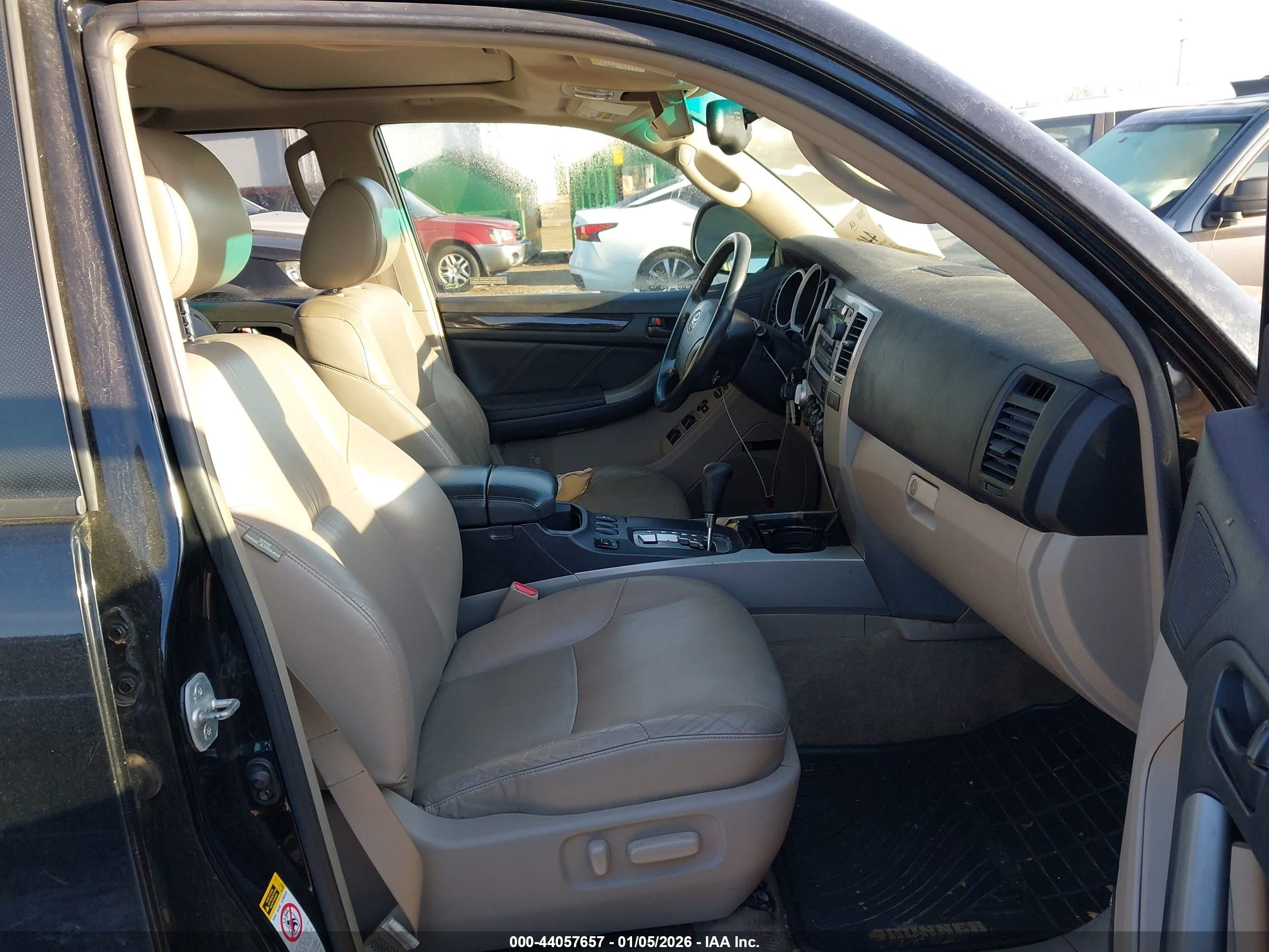 TOYOTA 4RUNNER image 5