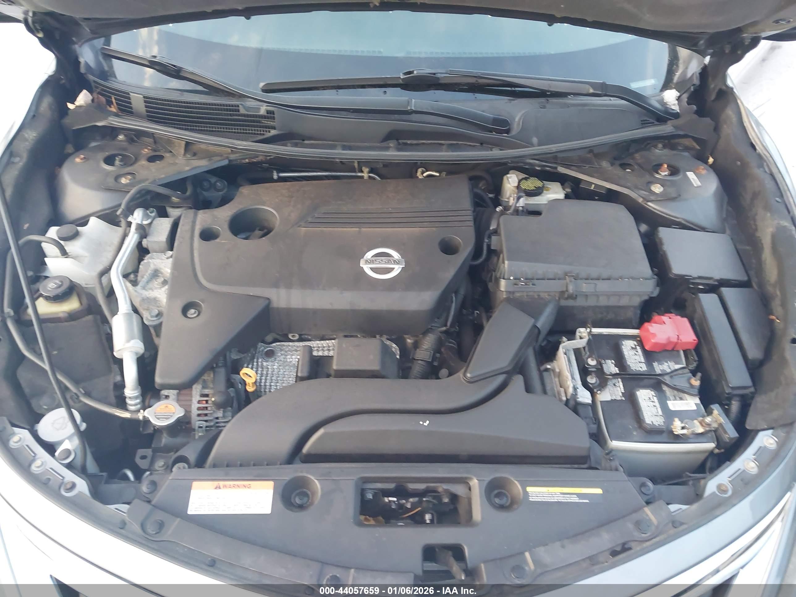 NISSAN ALTIMA image 10