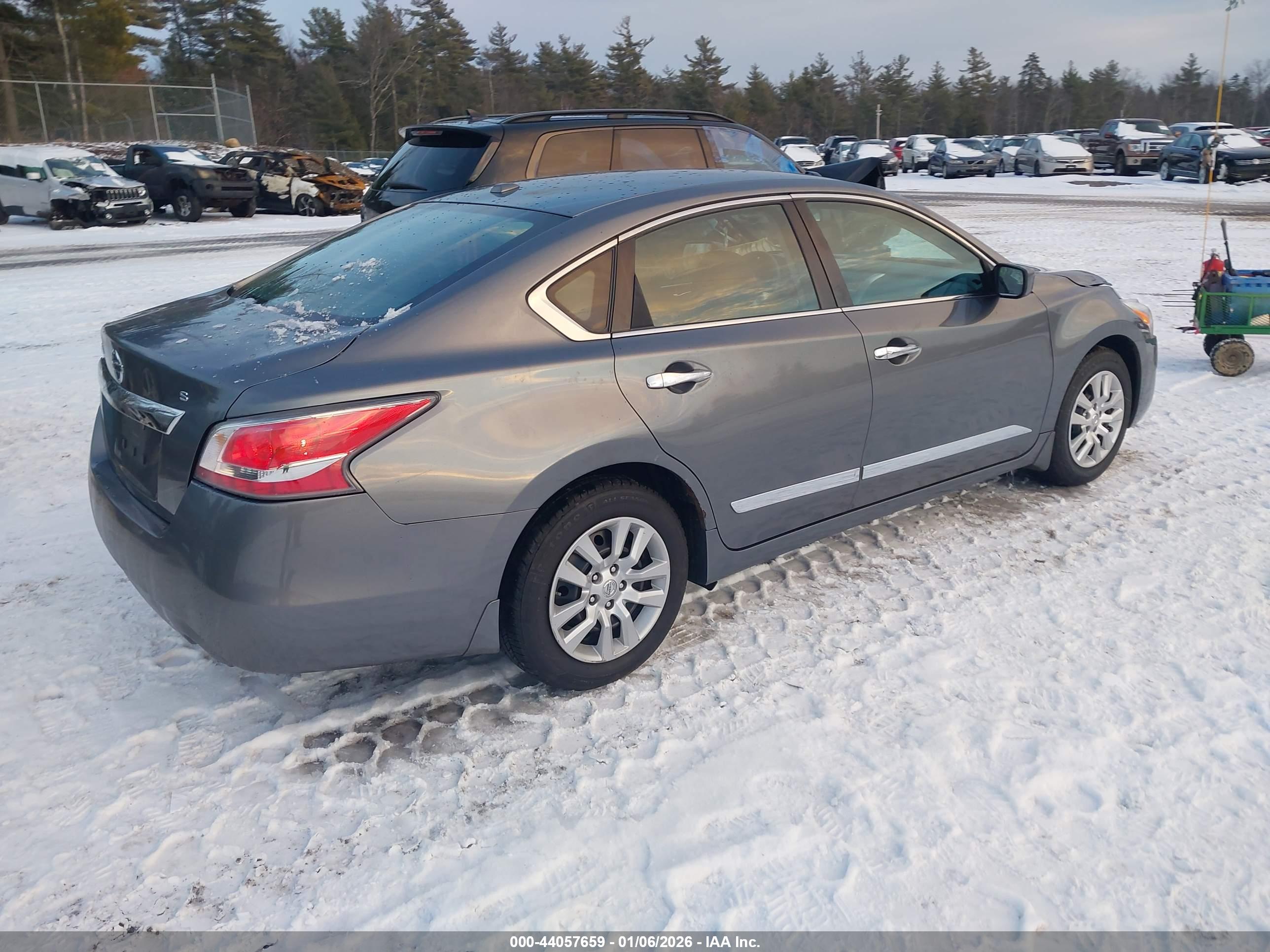 NISSAN ALTIMA image 4