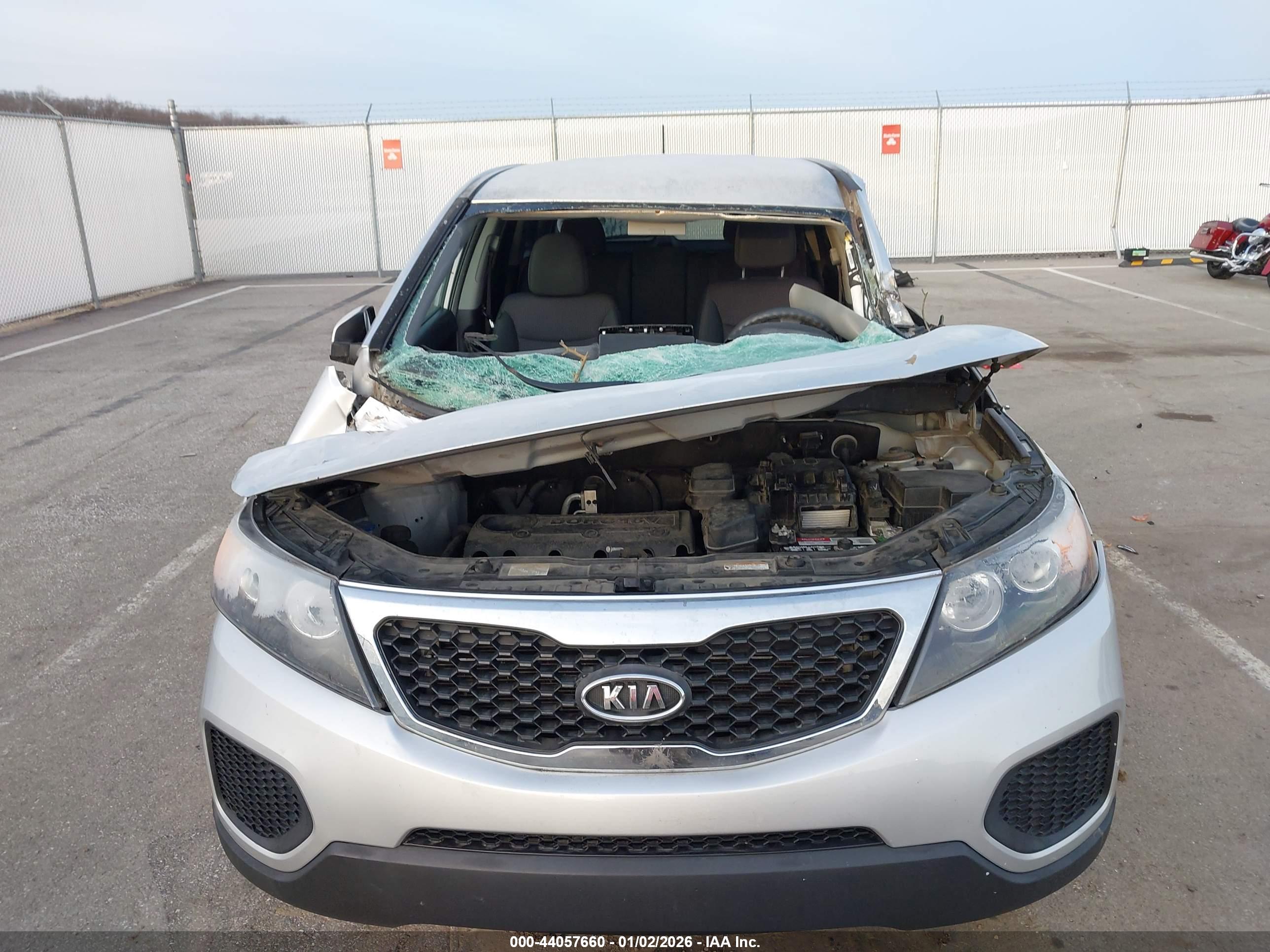 KIA SORENTO image 6