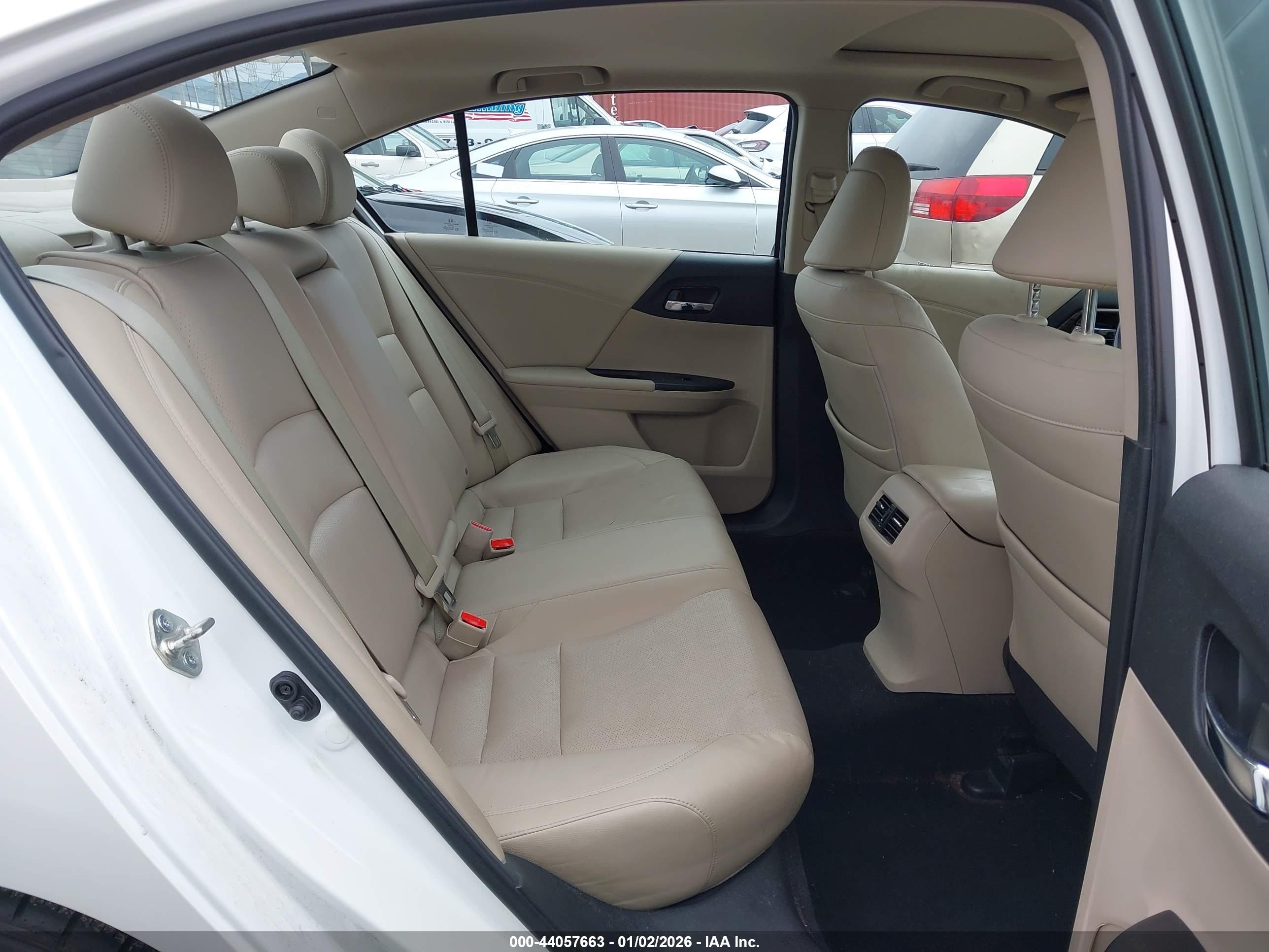HONDA ACCORD image 8
