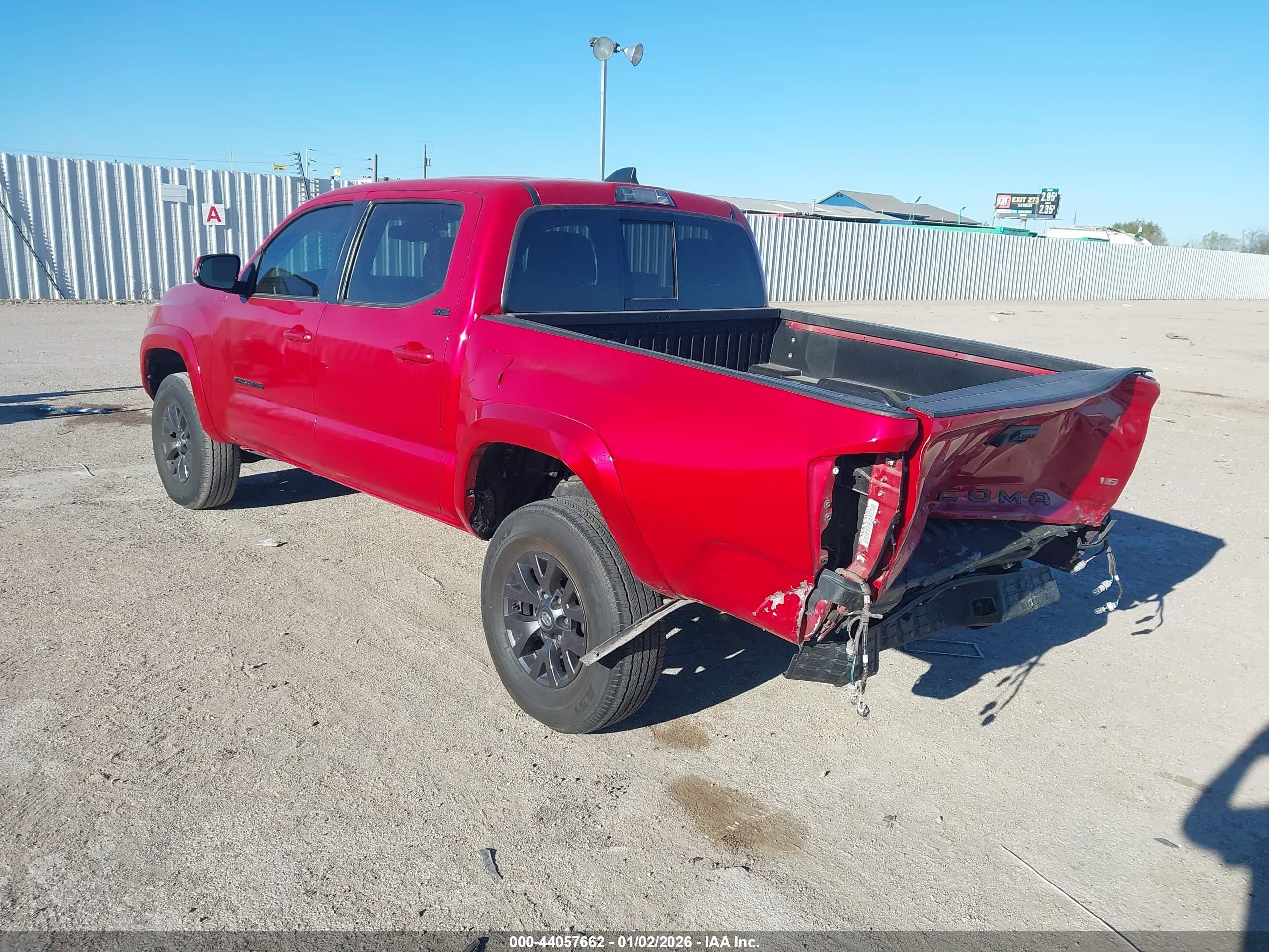 TOYOTA TACOMA image 3