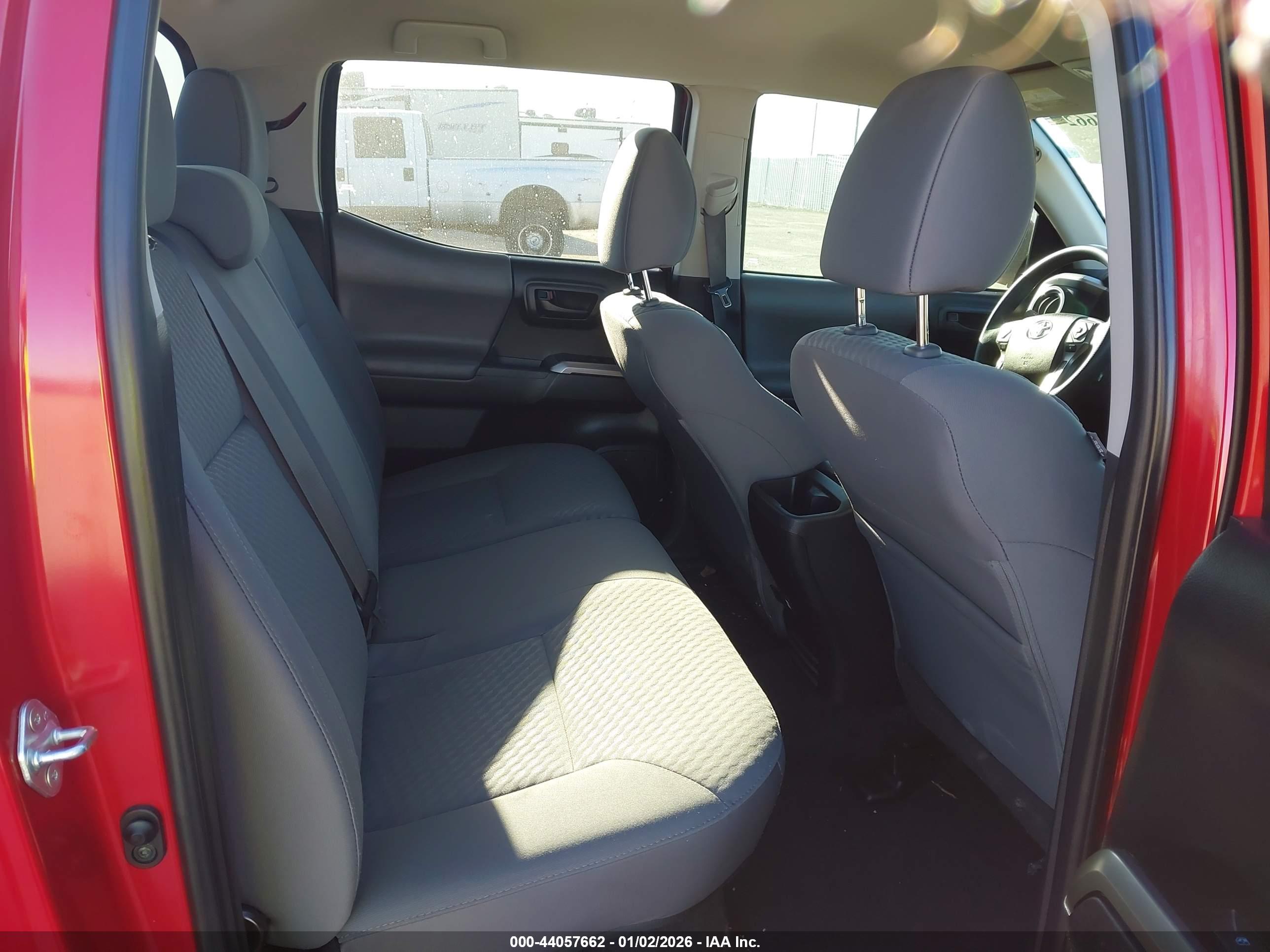 TOYOTA TACOMA image 8