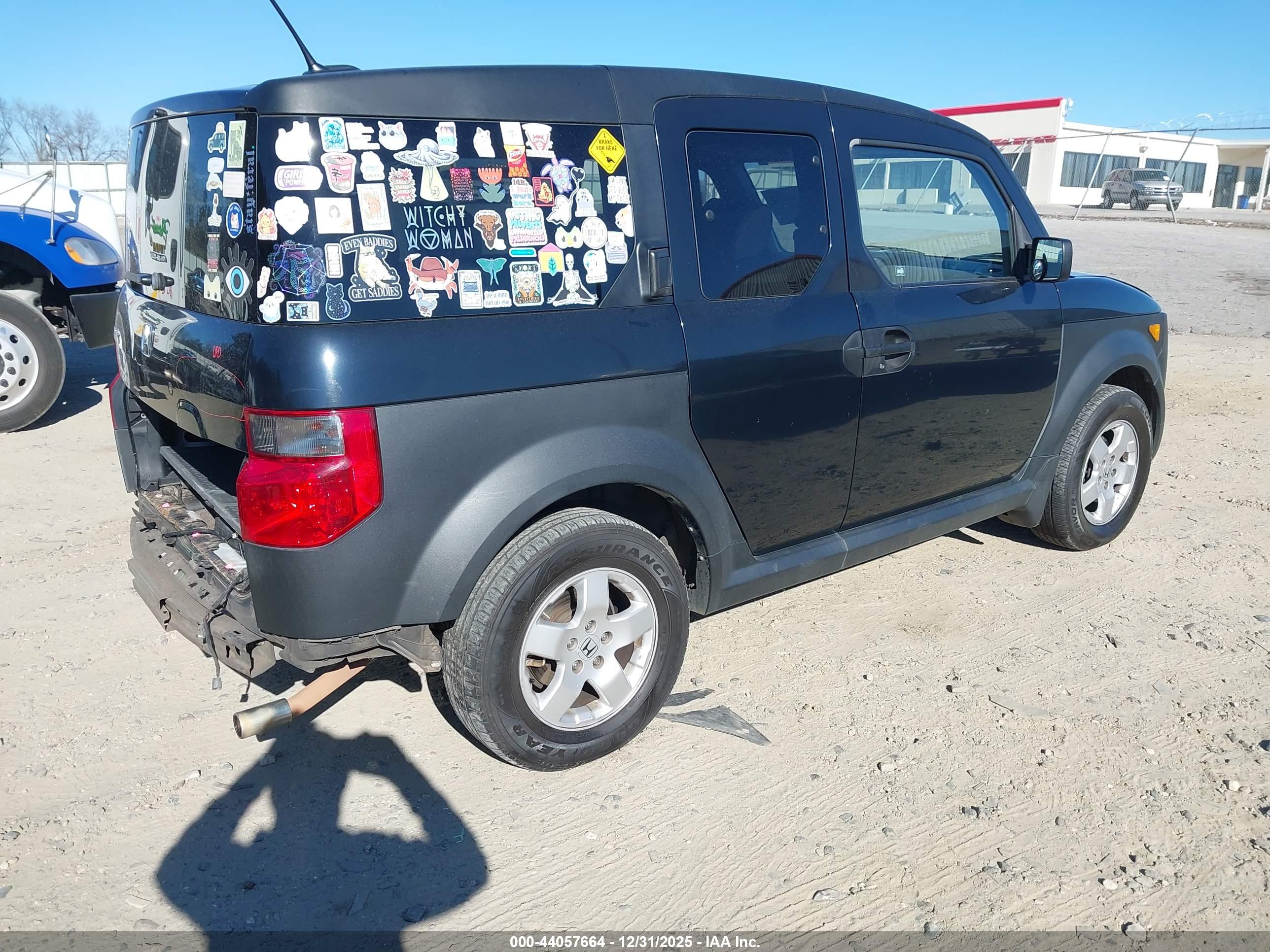 HONDA ELEMENT image 4