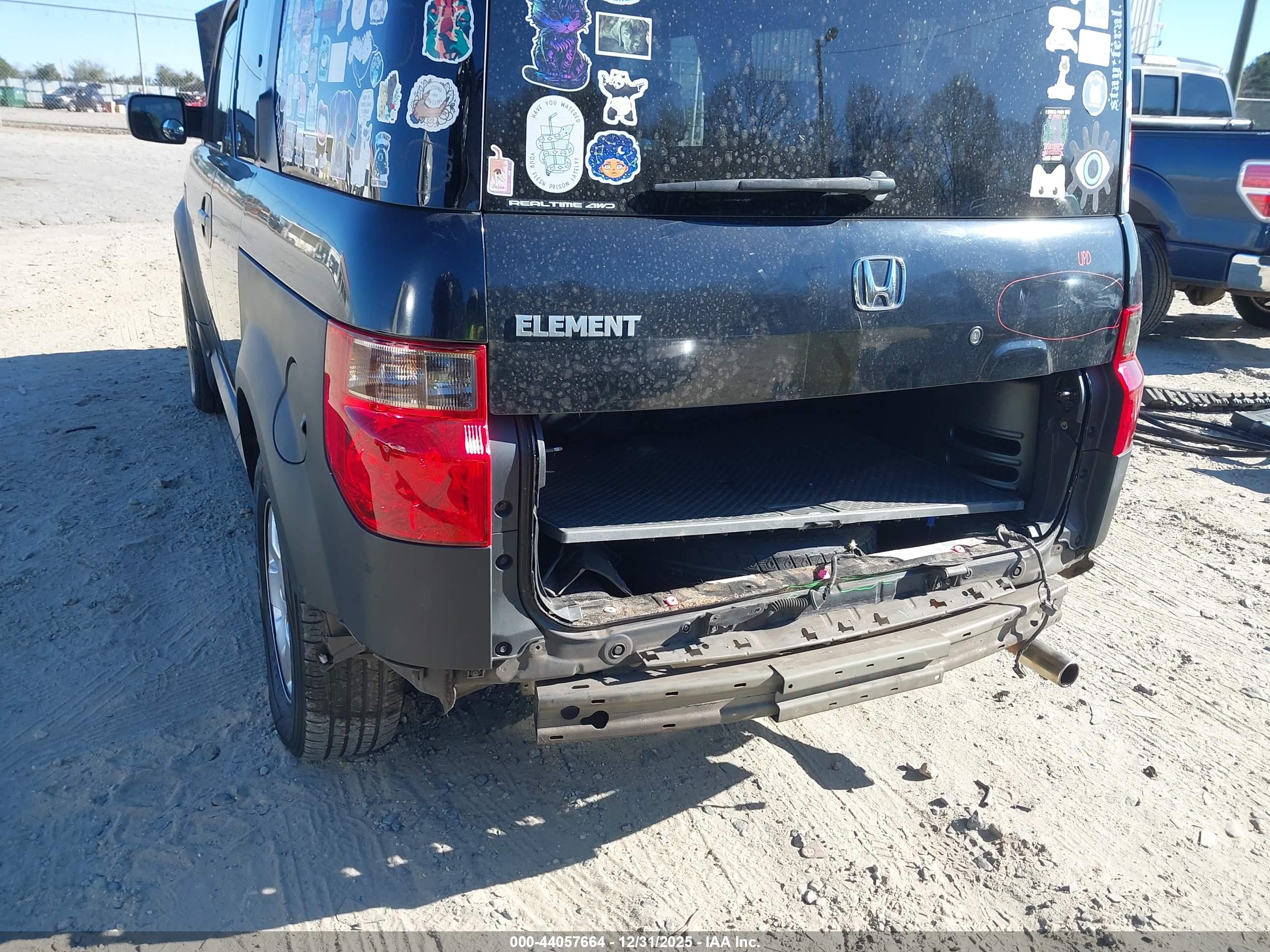 HONDA ELEMENT image 6