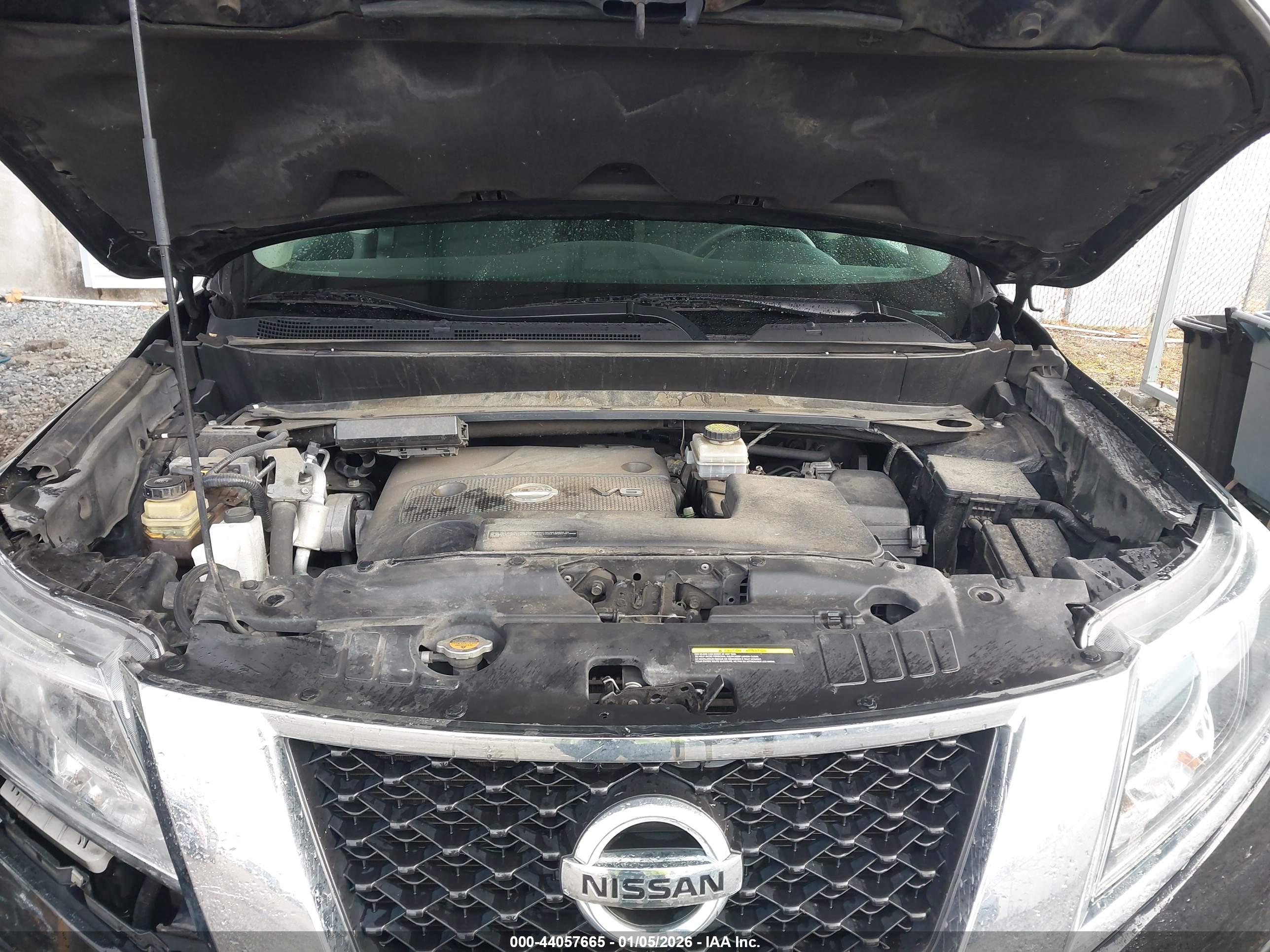 NISSAN PATHFINDER image 10