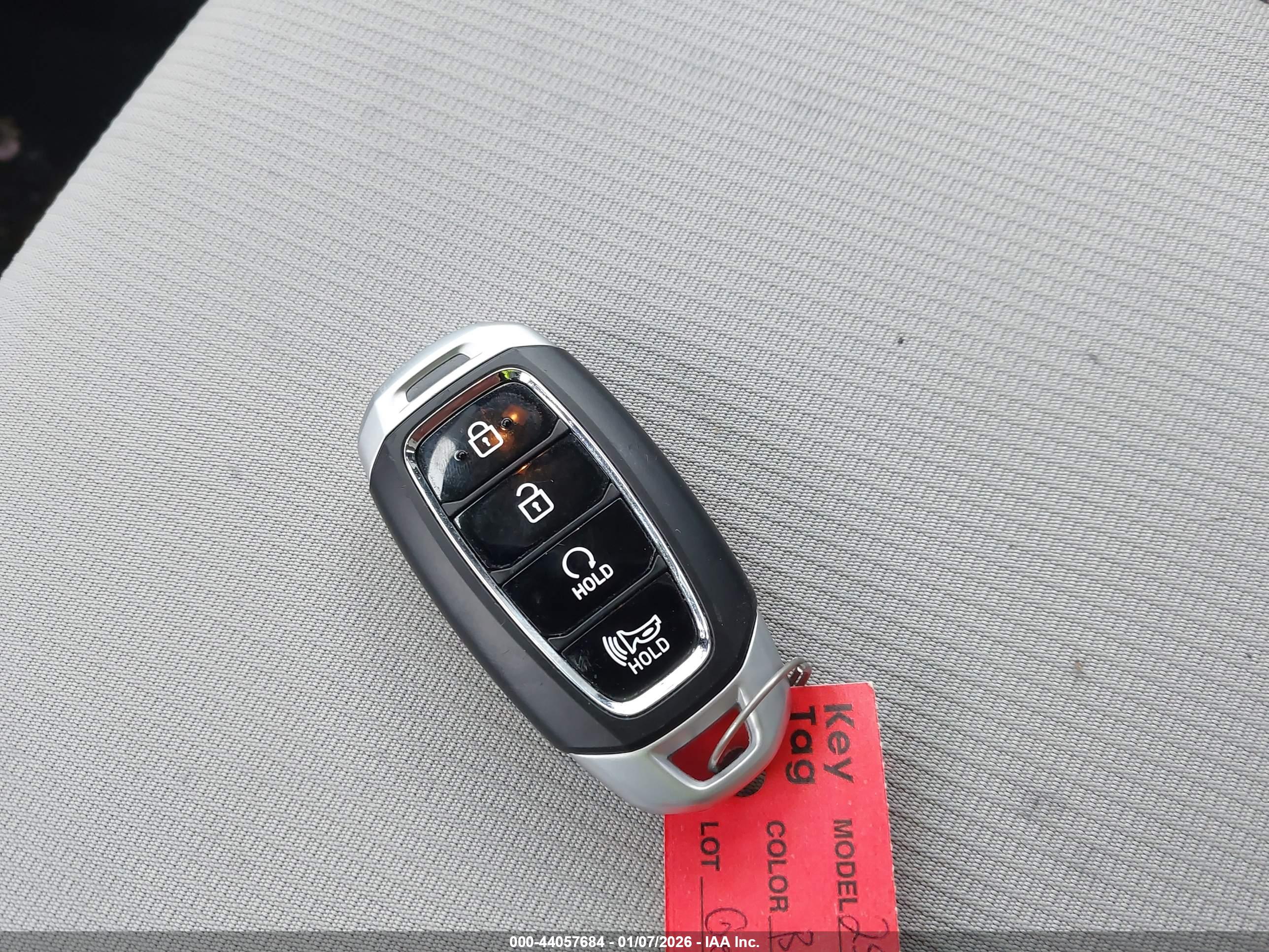 HYUNDAI VENUE image 11