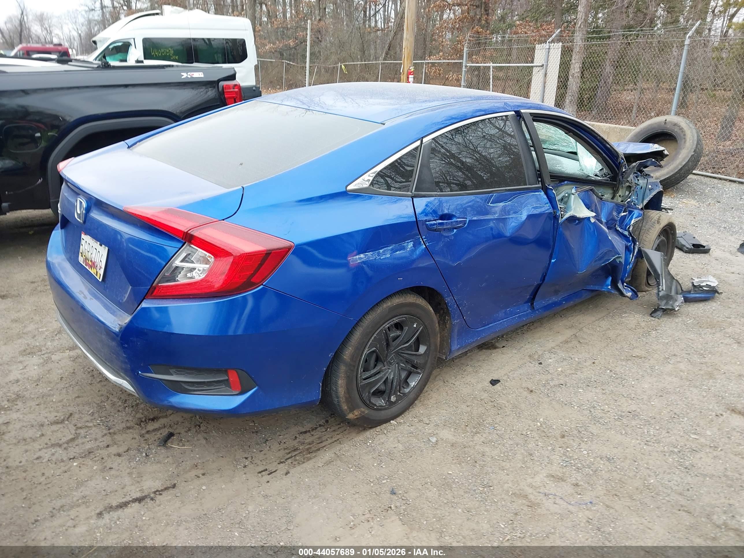 HONDA CIVIC image 4