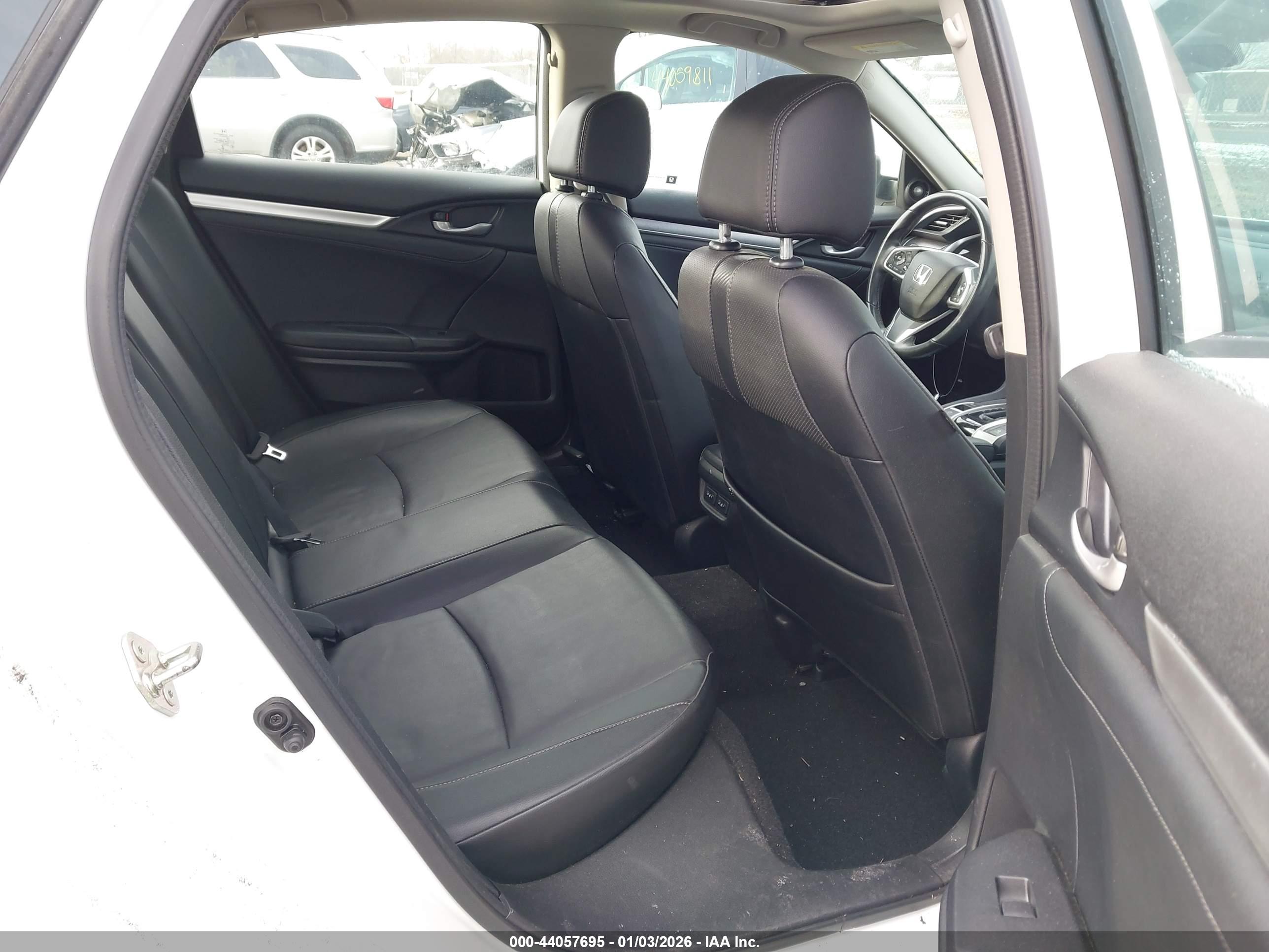 HONDA CIVIC image 8
