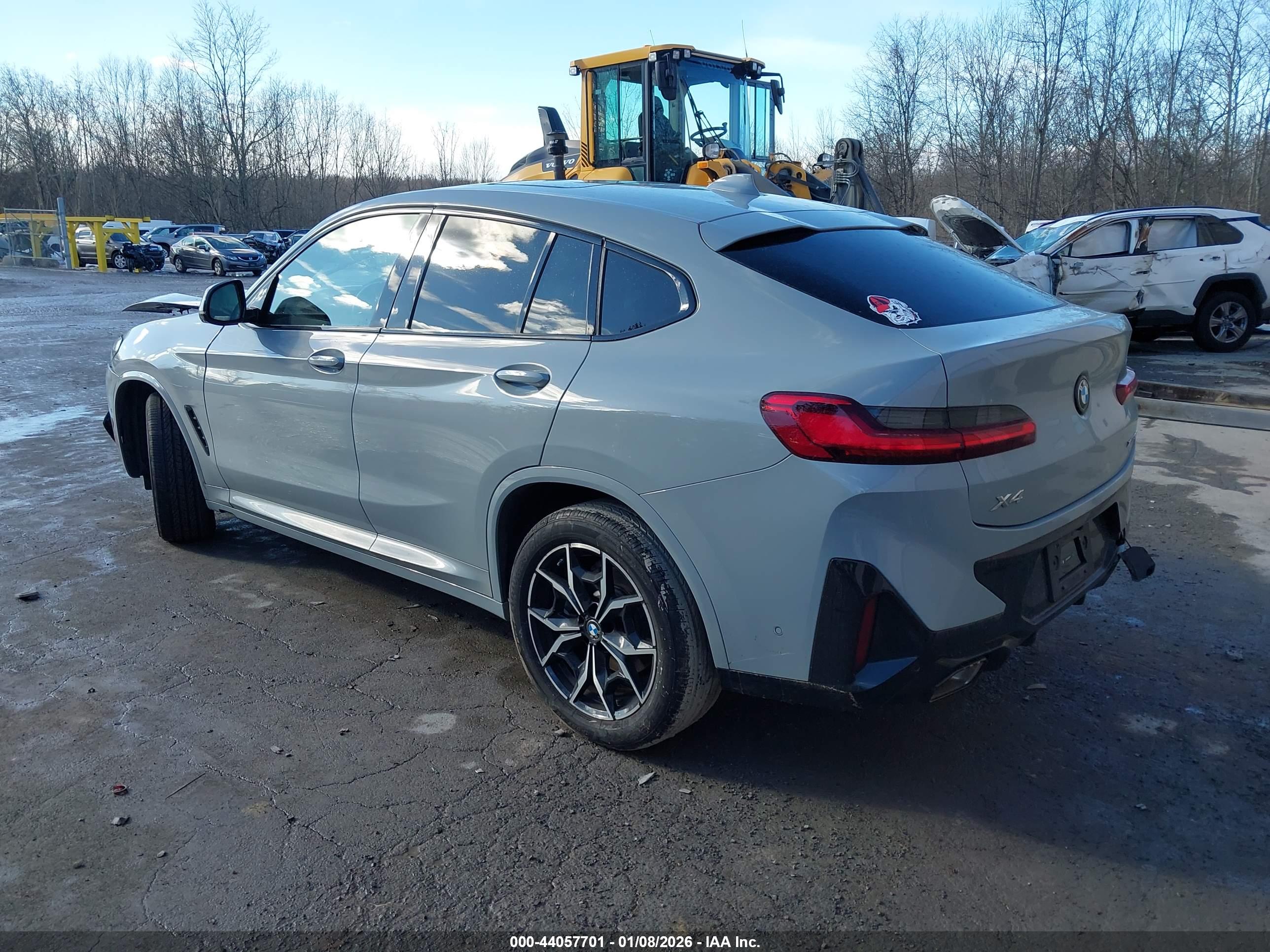 BMW X4 image 3