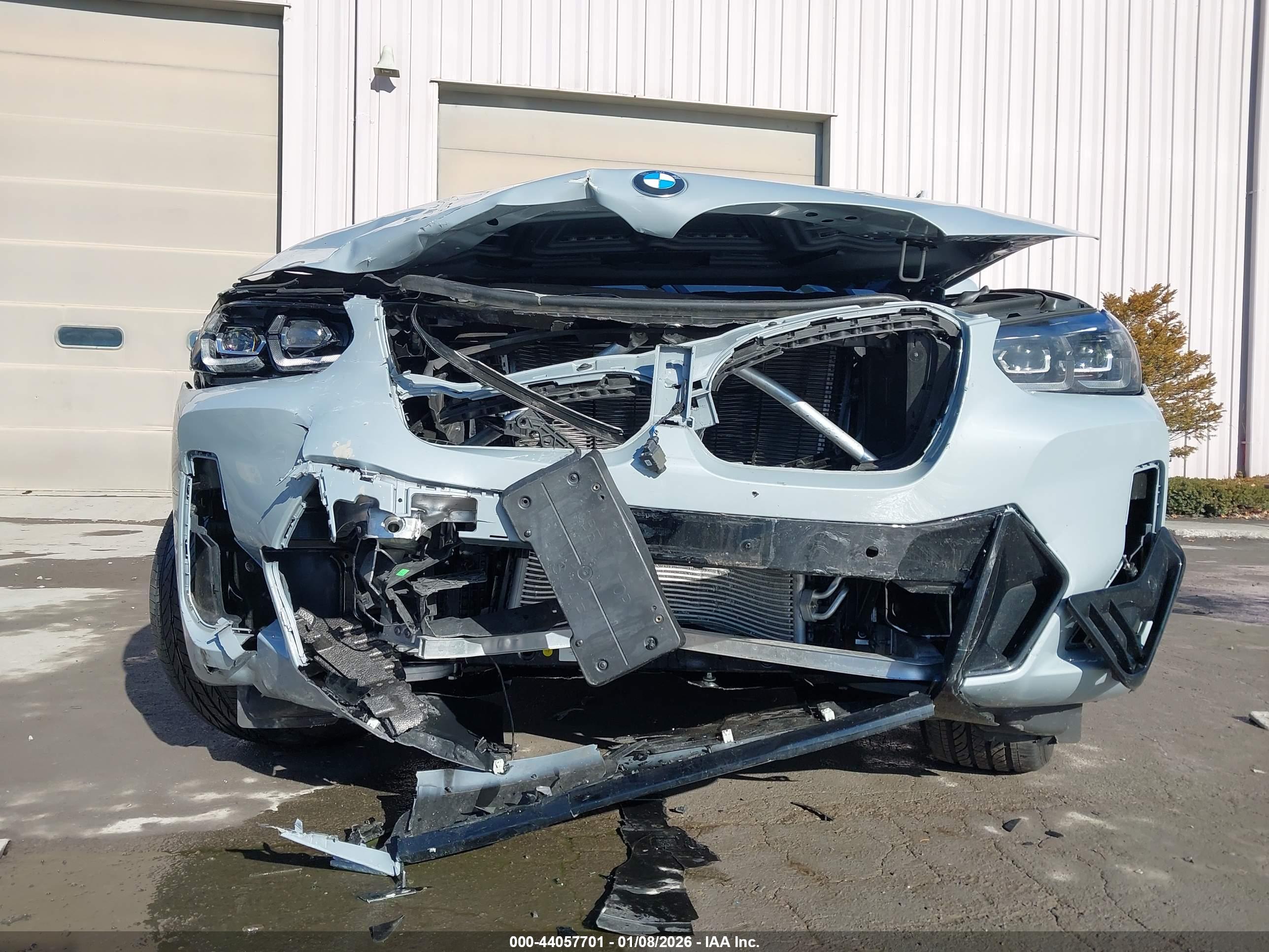BMW X4 image 6