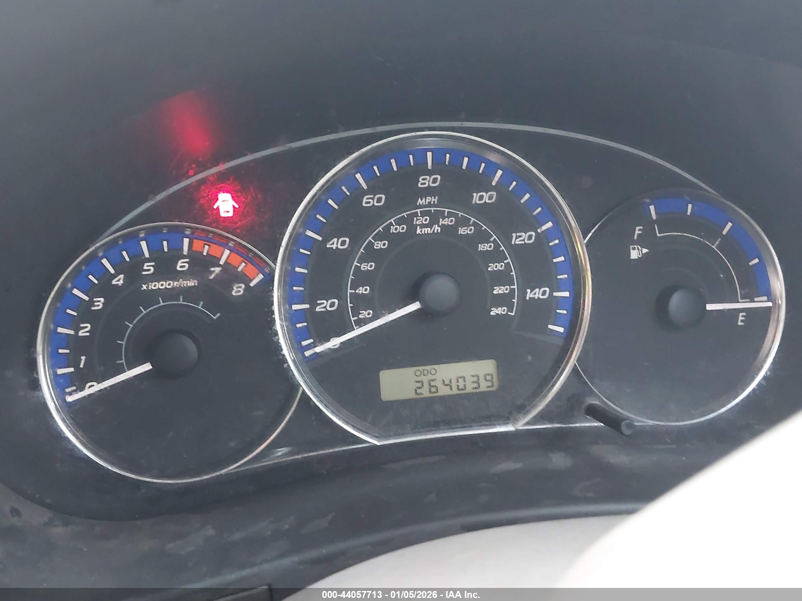 SUBARU FORESTER image 7