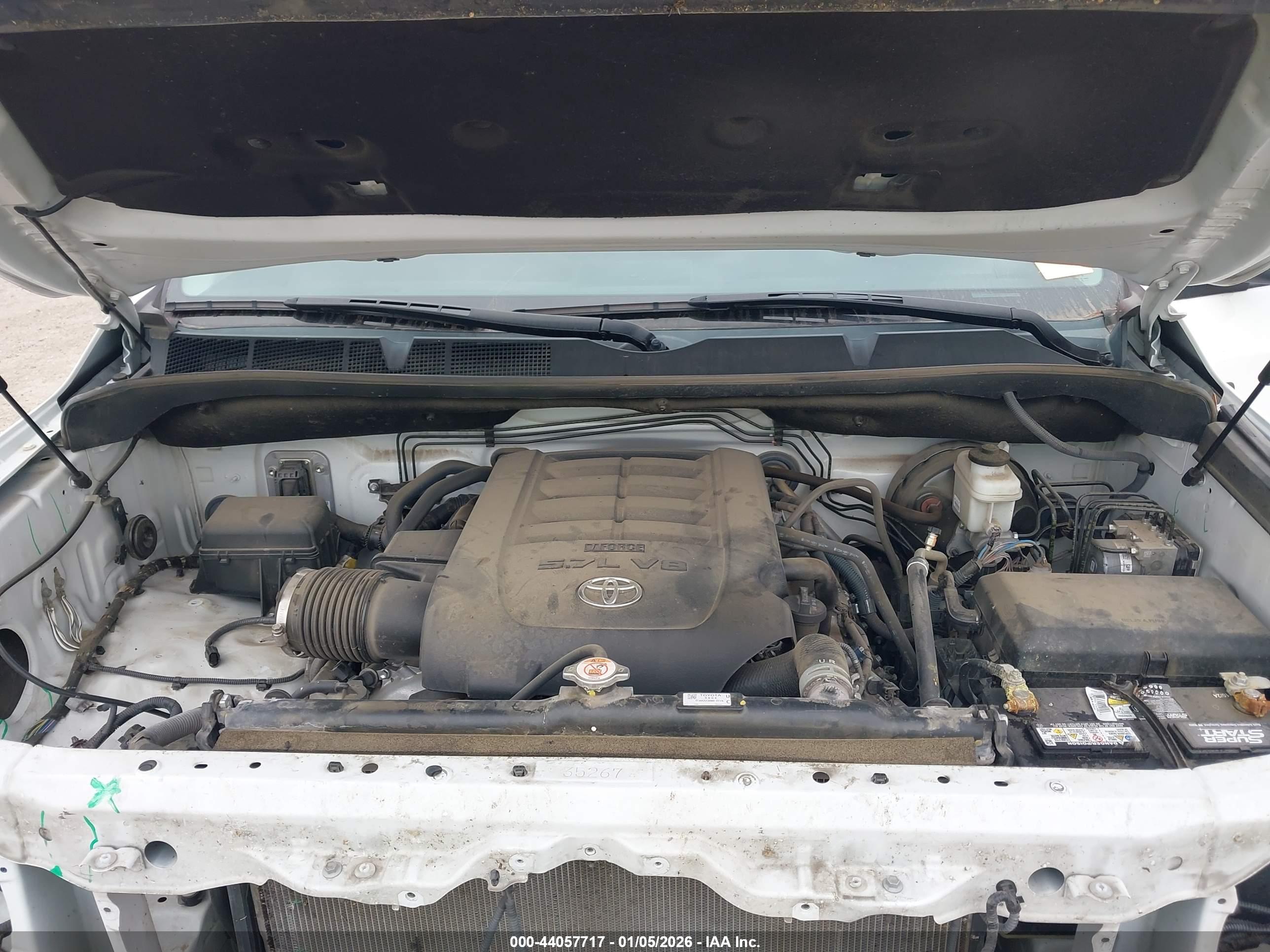 TOYOTA TUNDRA image 10