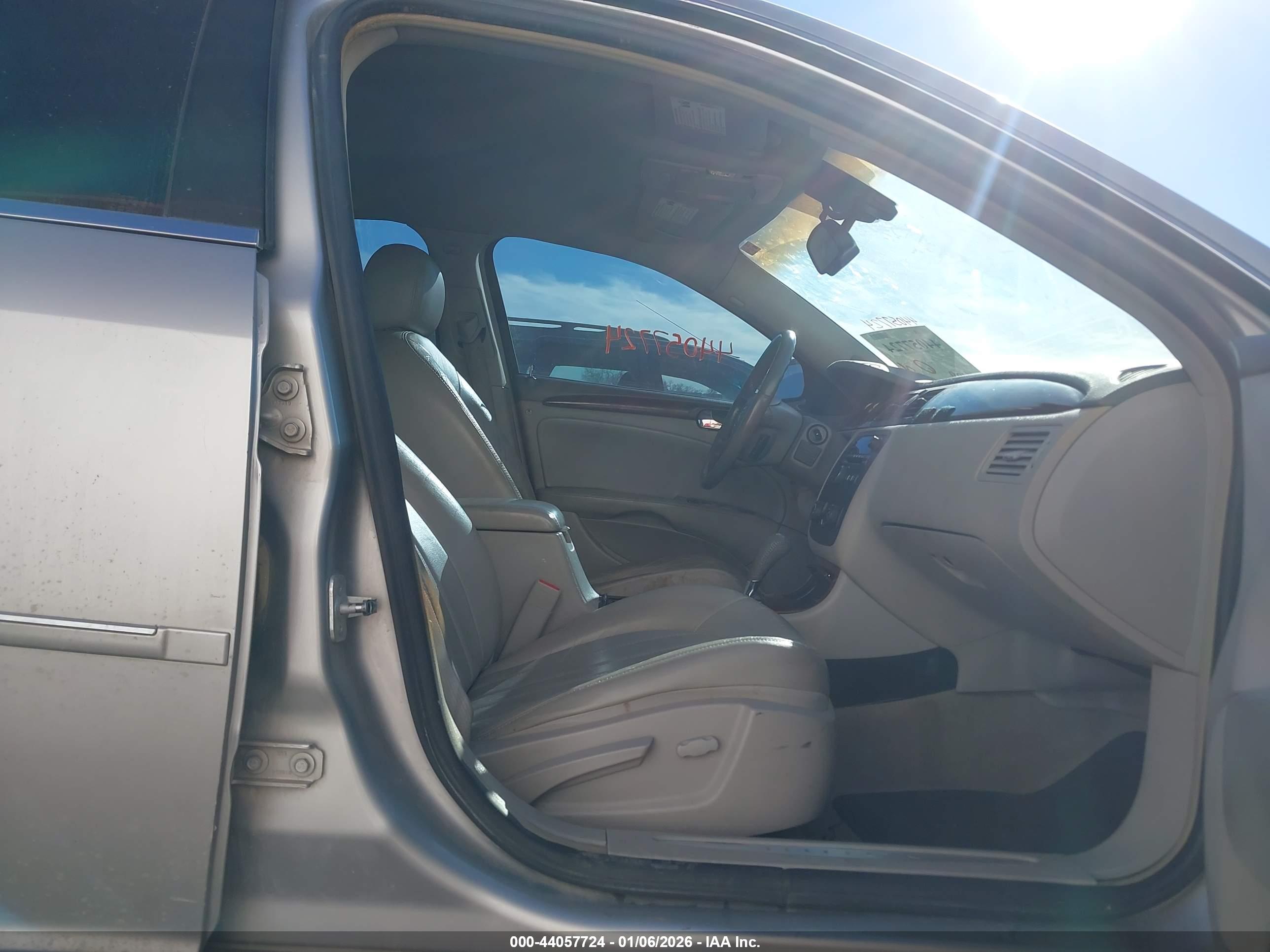 BUICK LUCERNE image 5