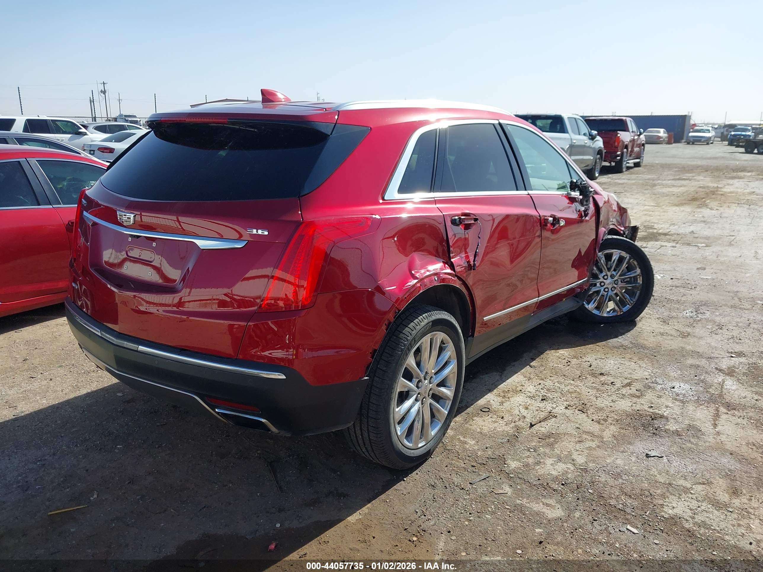 CADILLAC XT5 image 4