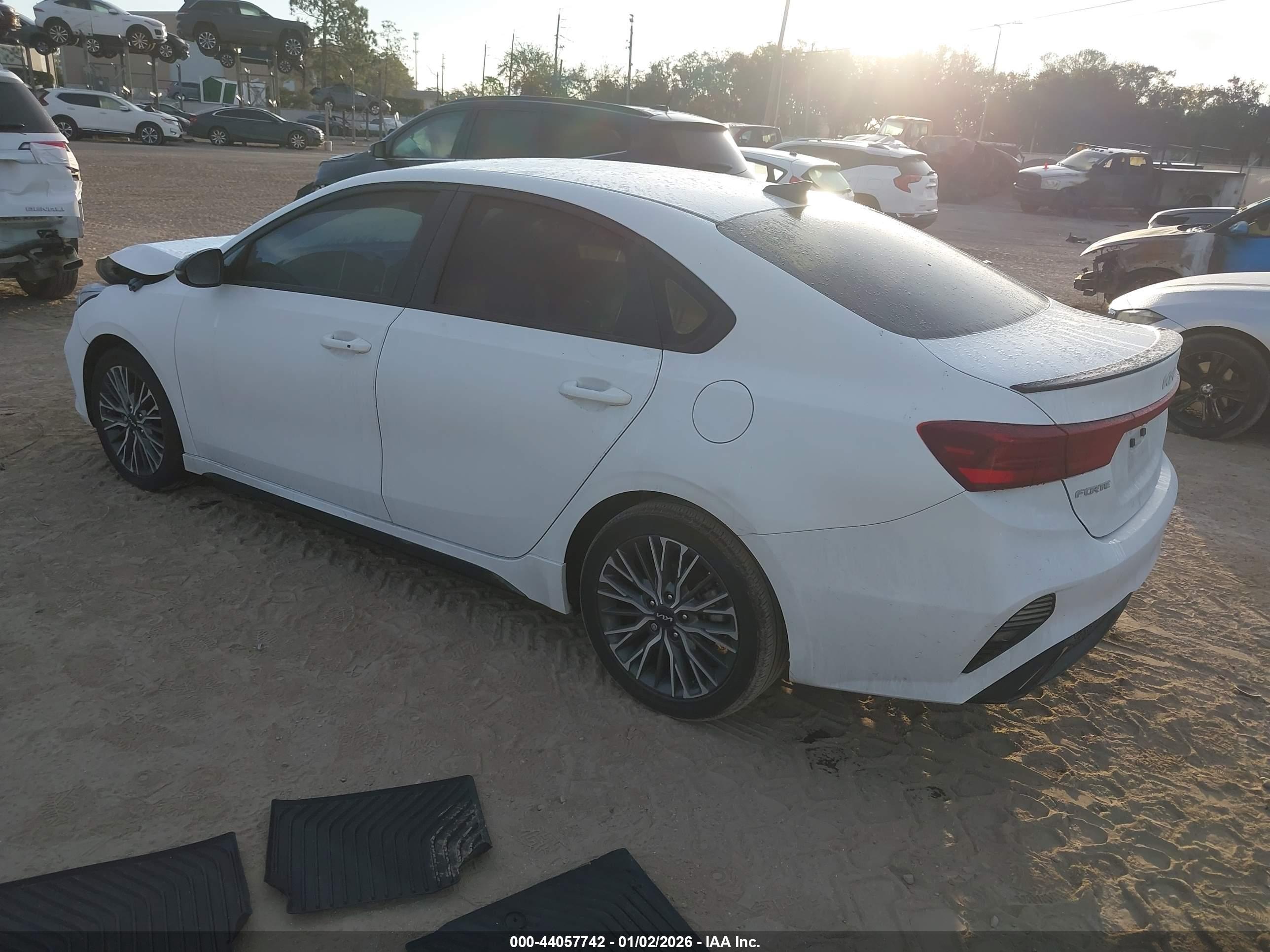 KIA FORTE image 3